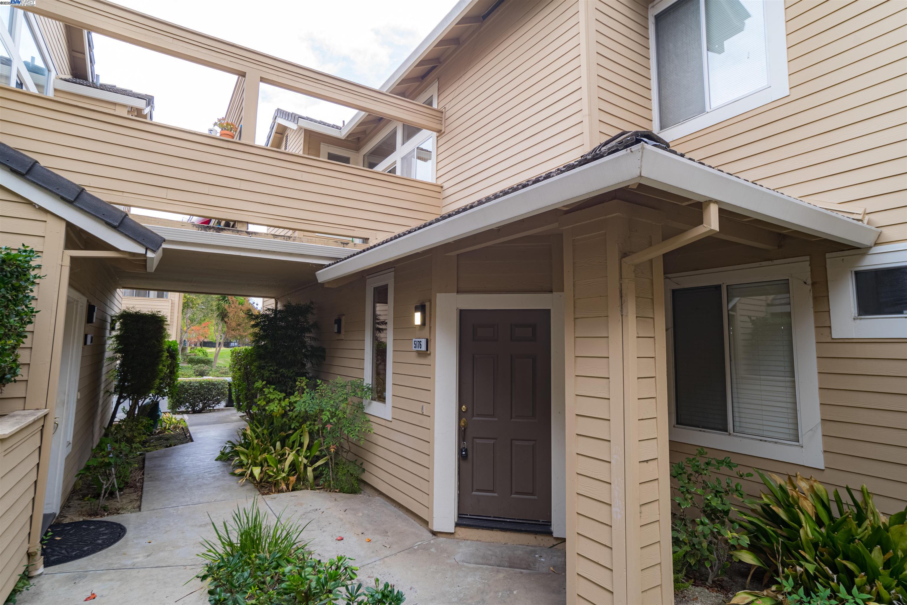 Photo #8: 41102059 Listing: Photo #8