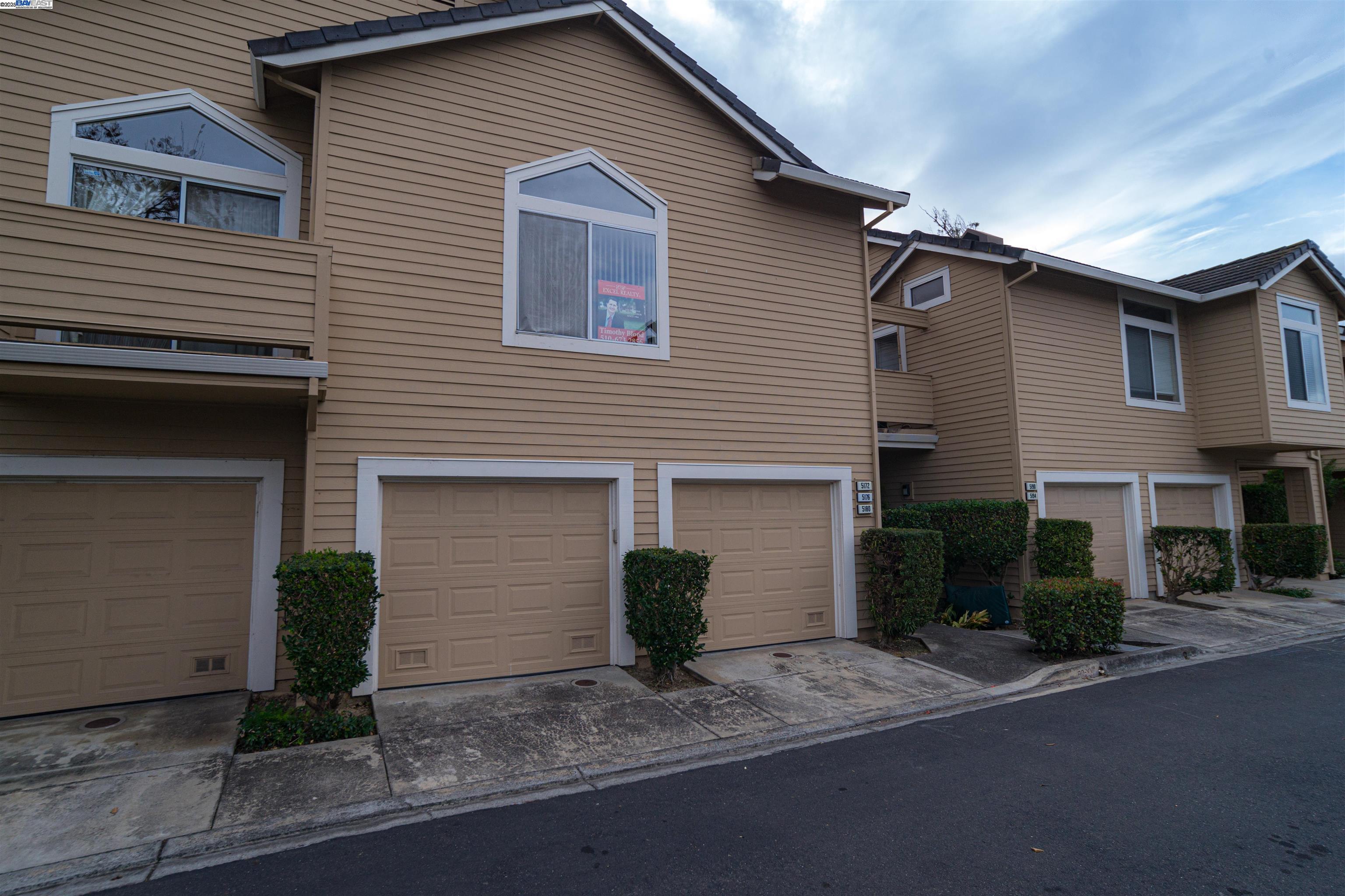 Photo #10: 41102059 Listing: Photo #10
