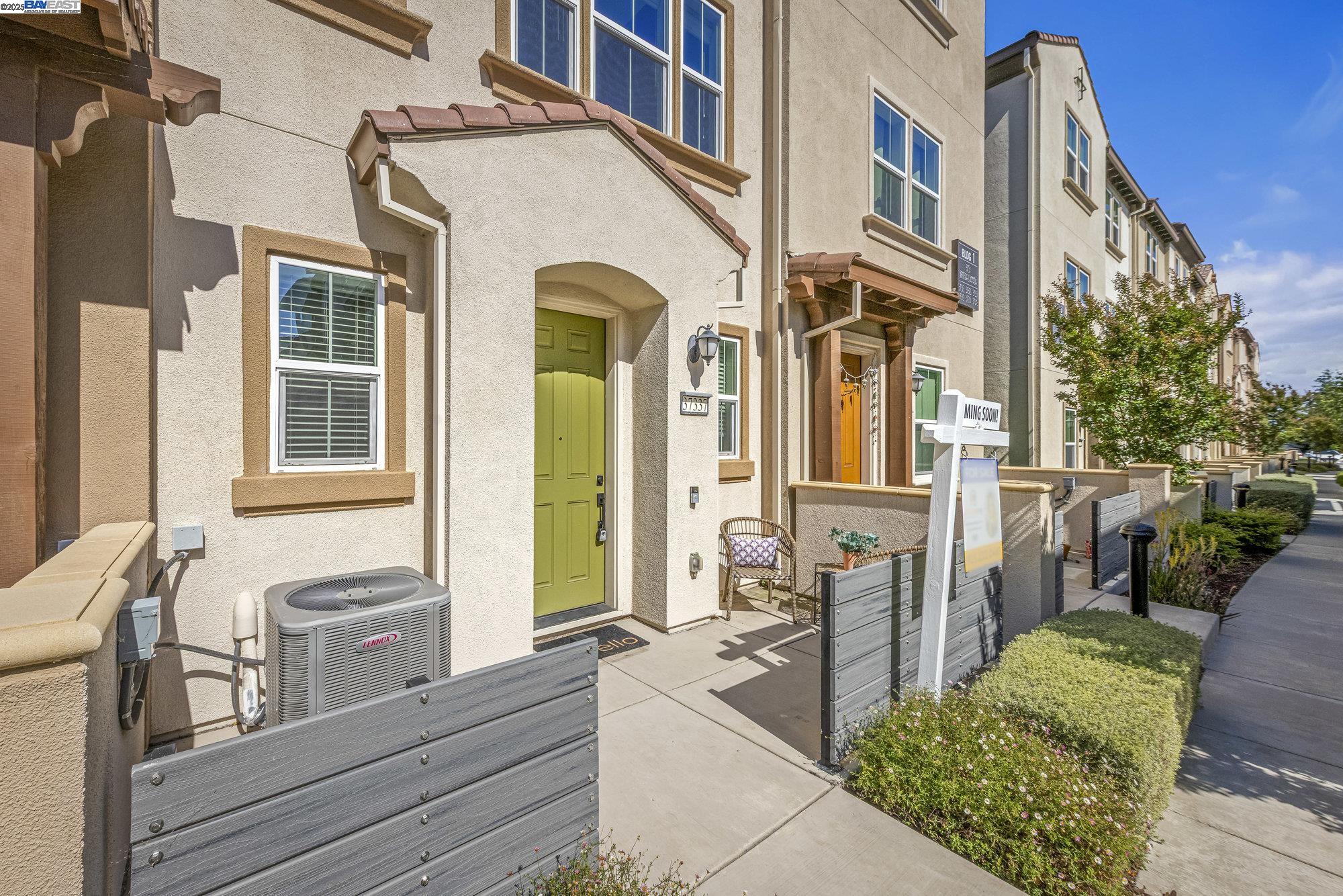 Photo #2: 41102060 Listing 