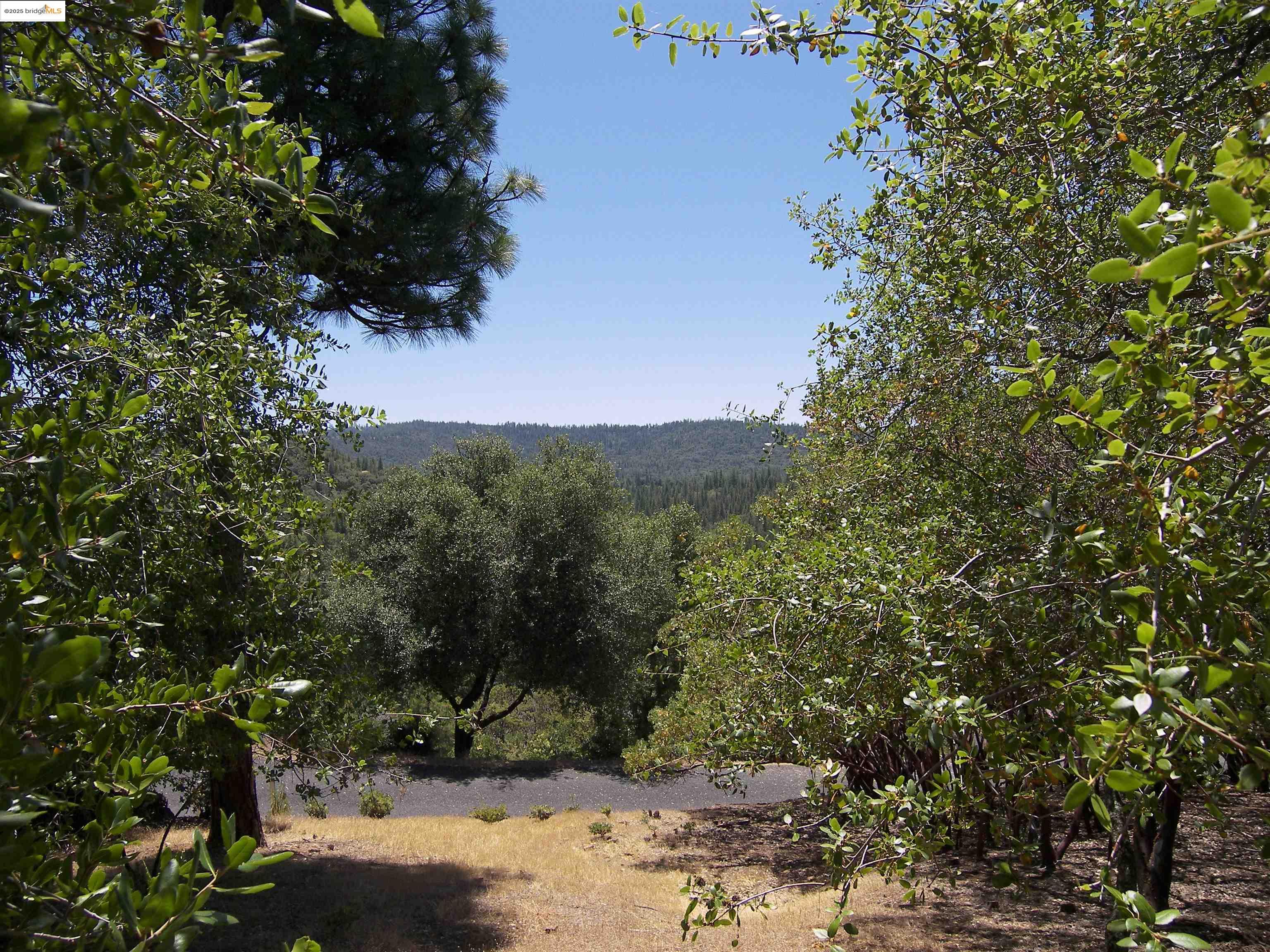 Detail Gallery Image 11 of 19 For 12065 Alcan Ct., Groveland,  CA 95321 - – Beds | – Baths