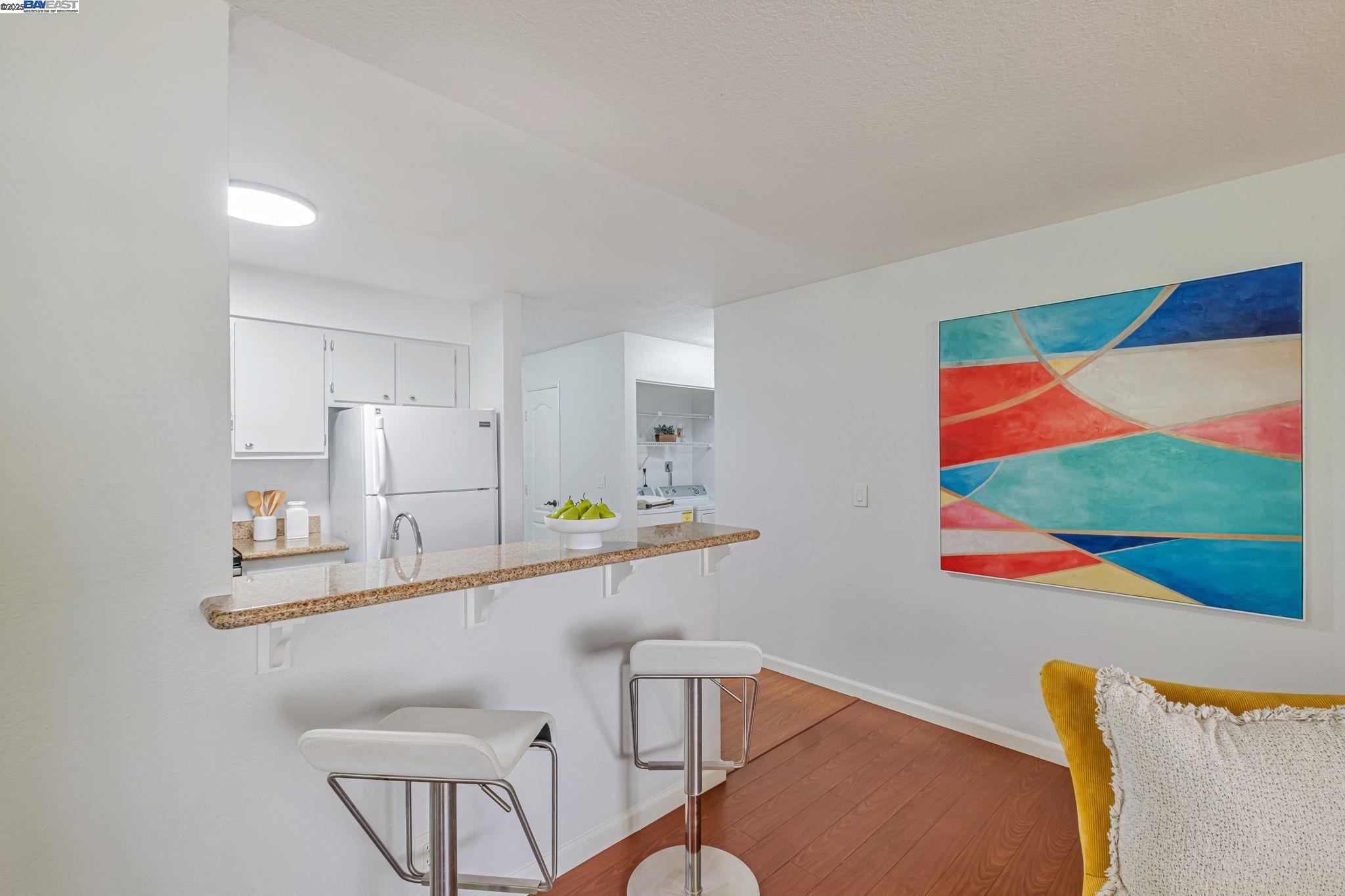 Photo #3: 41102073 Listing 