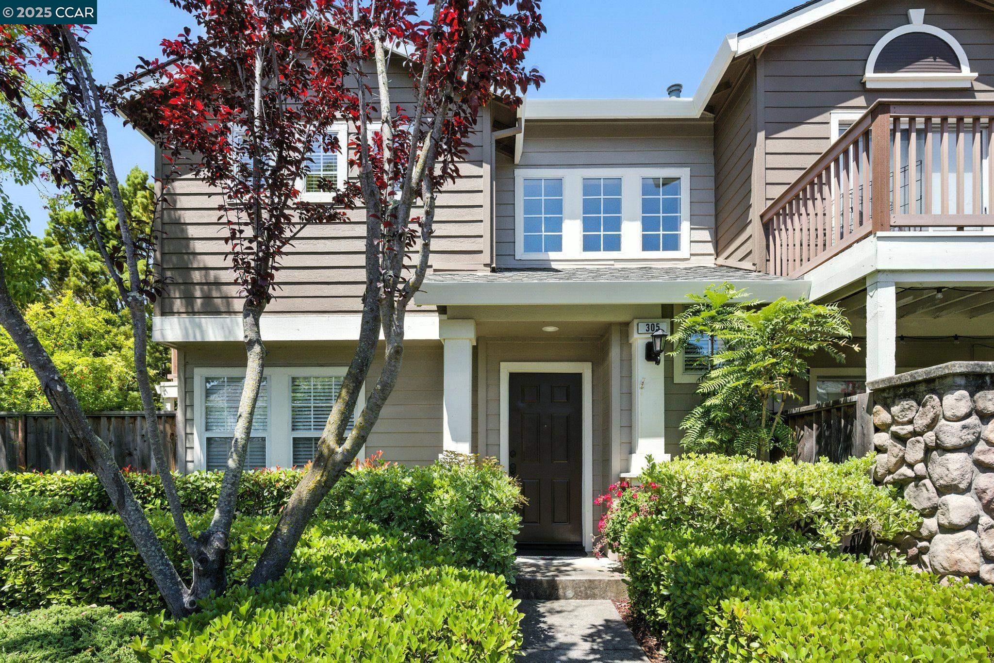MLS: 41102080 Condo For Sale