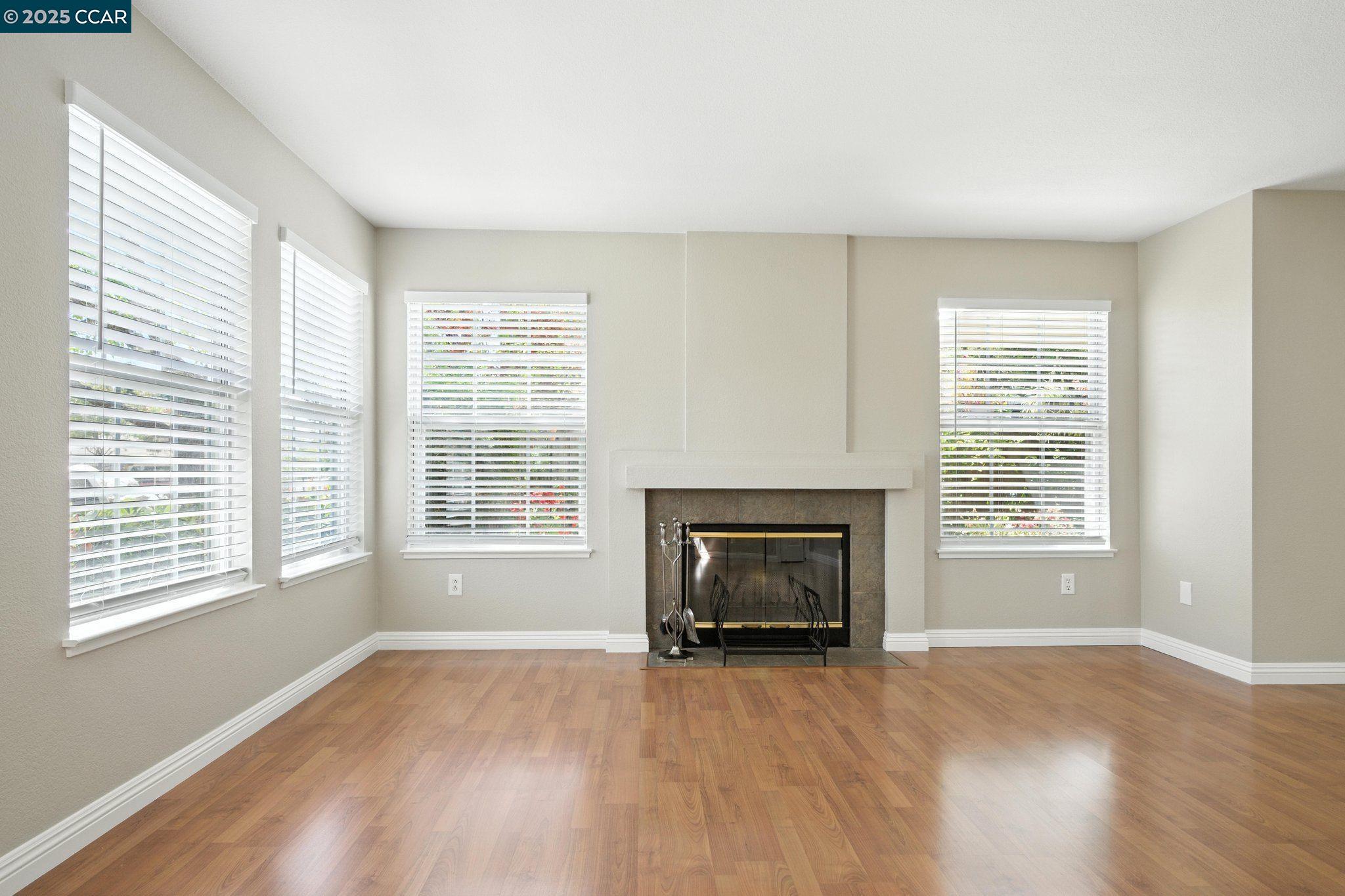 Photo #6: 41102080 Listing 