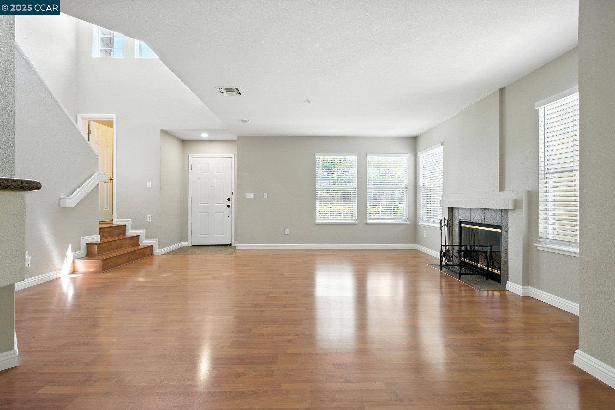 Photo #7: 41102080 Listing: Photo #7