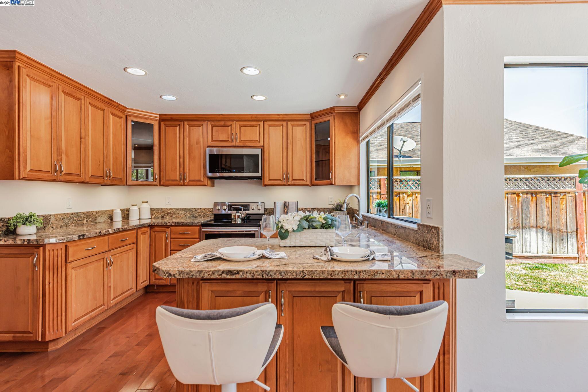 Detail Gallery Image 14 of 53 For 462 Lowell Pl, Fremont,  CA 94536 - 4 Beds | 3 Baths