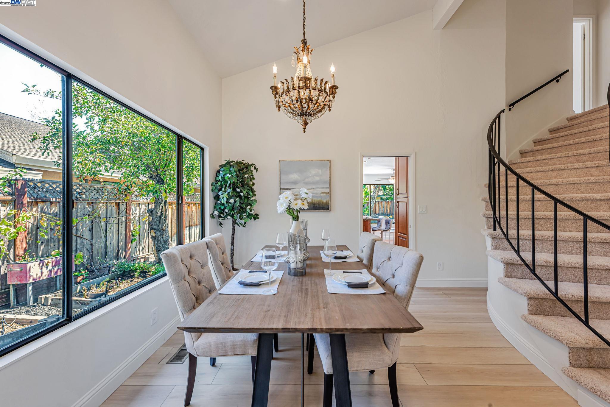 Detail Gallery Image 15 of 53 For 462 Lowell Pl, Fremont,  CA 94536 - 4 Beds | 3 Baths