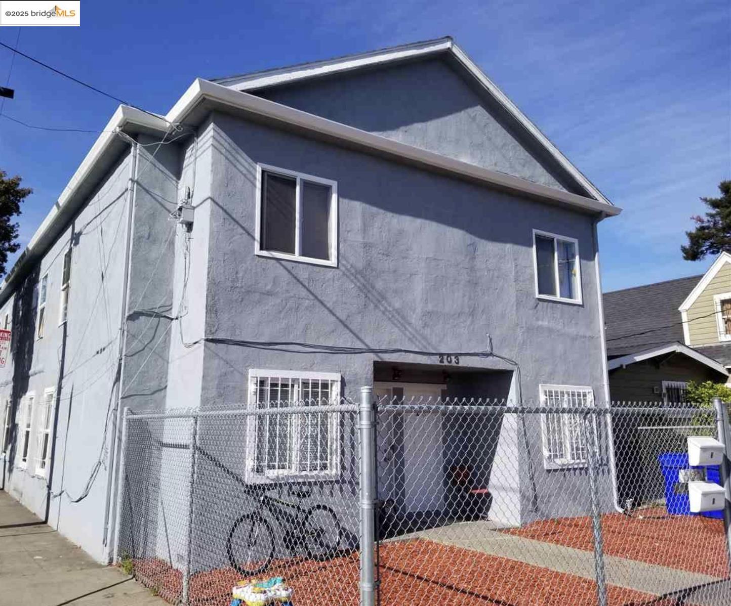 Detail Gallery Image 2 of 30 For 203 Bissell Ave, Richmond,  CA 94801 - – Beds | – Baths