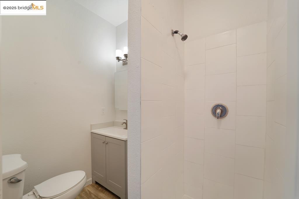Detail Gallery Image 15 of 30 For 203 Bissell Ave, Richmond,  CA 94801 - – Beds | – Baths