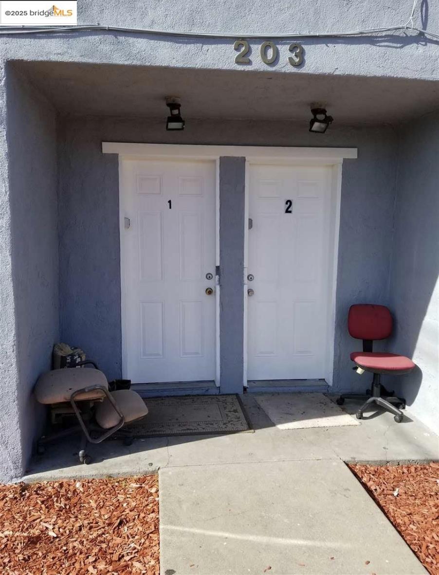 Detail Gallery Image 6 of 30 For 203 Bissell Ave, Richmond,  CA 94801 - – Beds | – Baths
