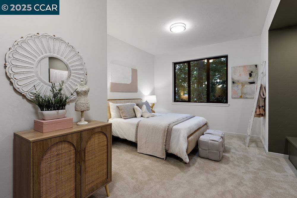 Detail Gallery Image 33 of 59 For 39 El Toyonal, Orinda,  CA 94563 - 5 Beds | 4 Baths