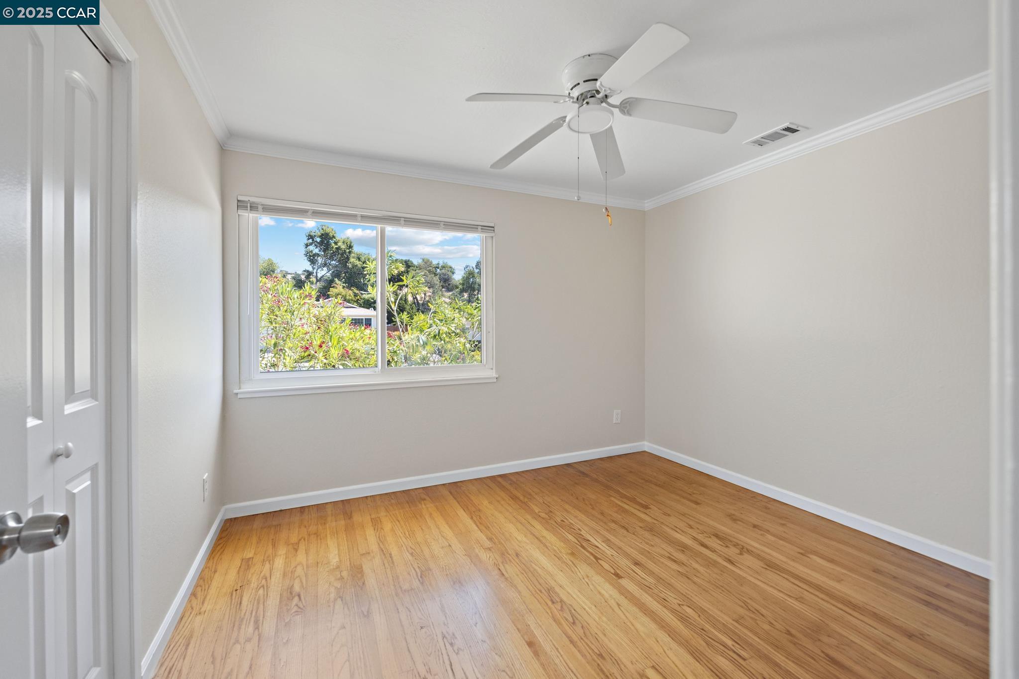 Detail Gallery Image 19 of 42 For 4816 Meadowbrook Dr, Richmond,  CA 94803 - 4 Beds | 2 Baths