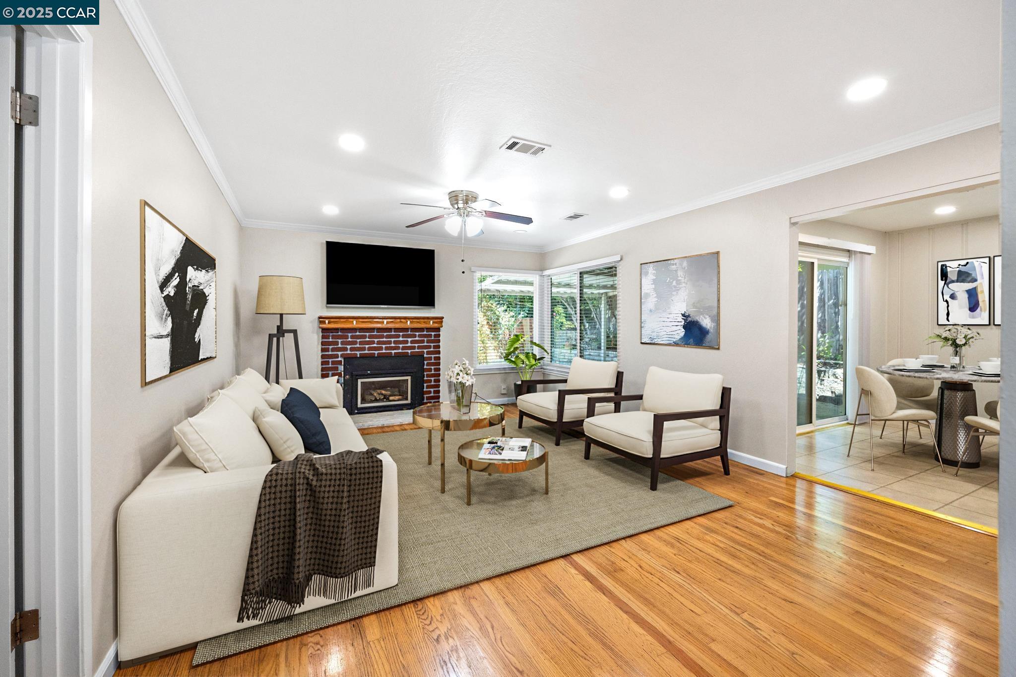 Detail Gallery Image 3 of 42 For 4816 Meadowbrook Dr, Richmond,  CA 94803 - 4 Beds | 2 Baths