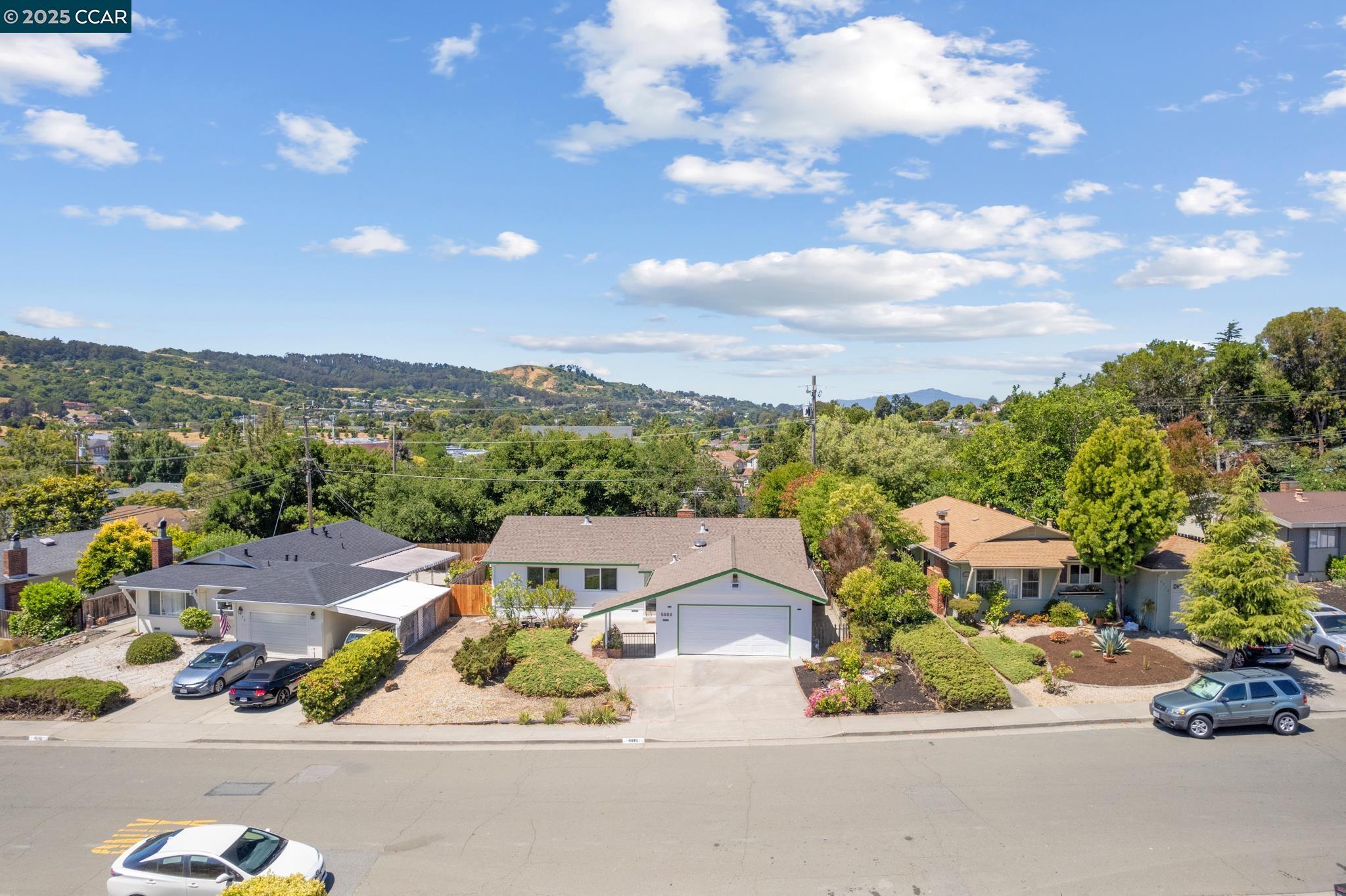 Detail Gallery Image 34 of 42 For 4816 Meadowbrook Dr, Richmond,  CA 94803 - 4 Beds | 2 Baths