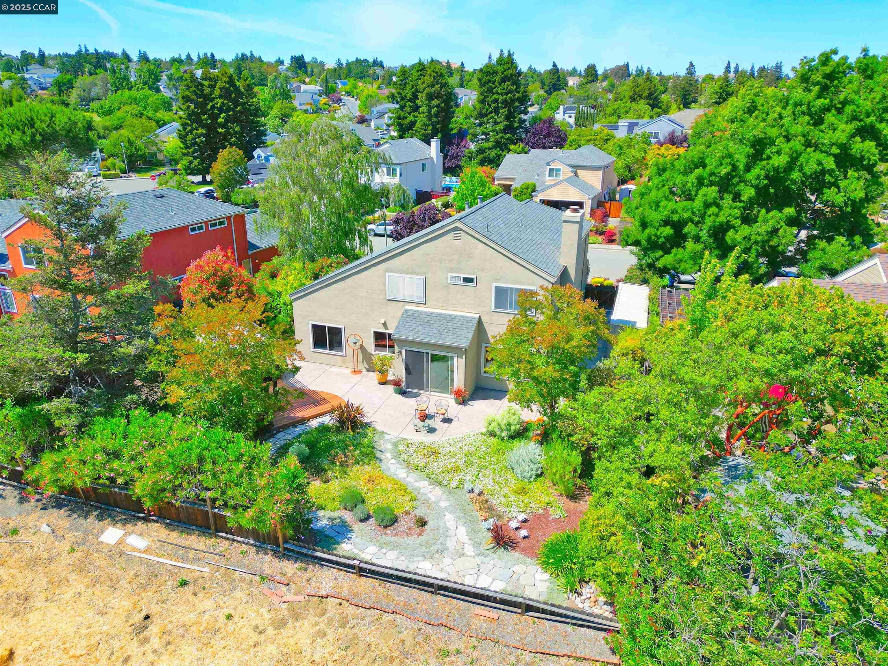 Detail Gallery Image 3 of 55 For 594 Morning Glory Dr, Benicia,  CA 94510 - 4 Beds | 2/1 Baths