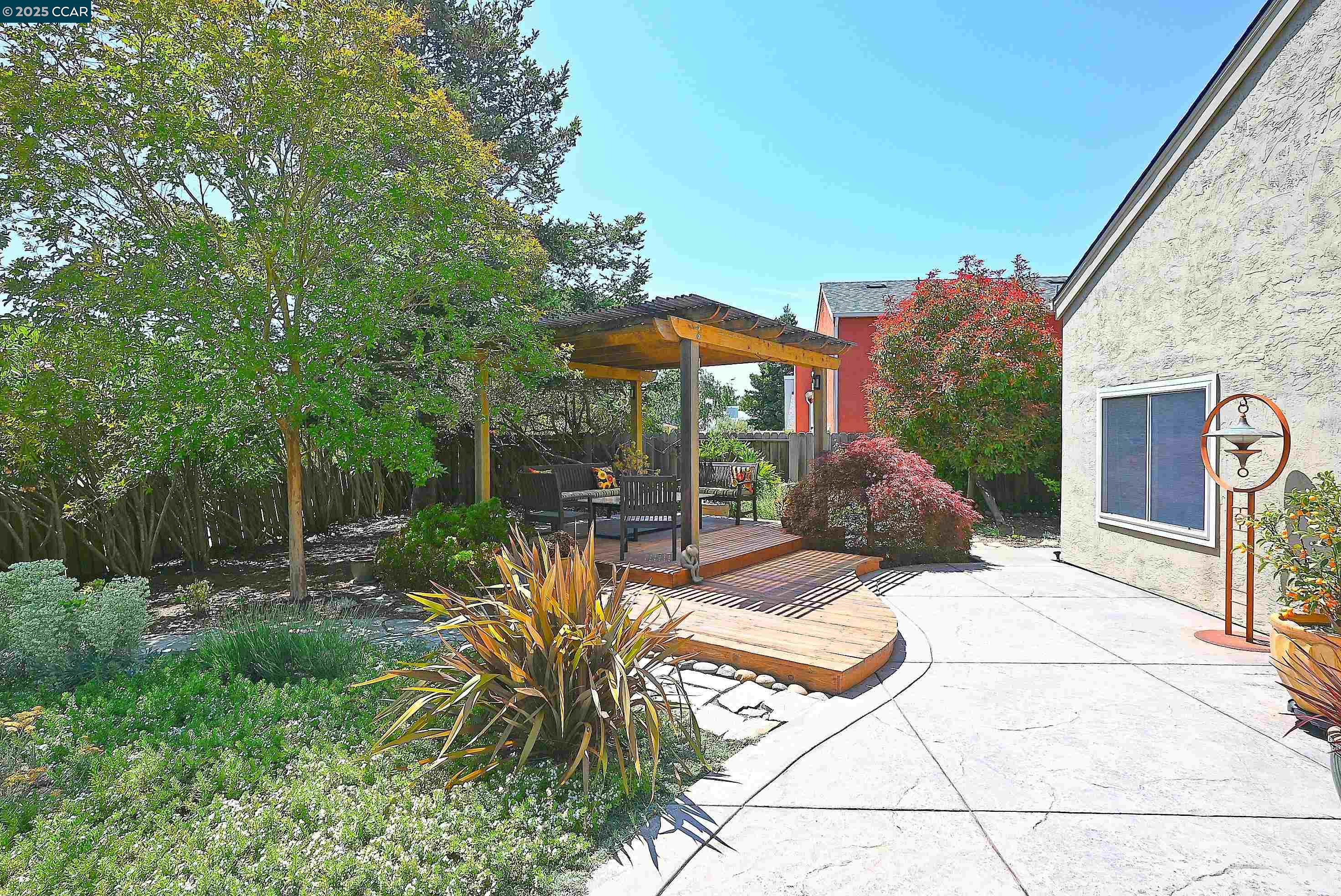 Detail Gallery Image 25 of 55 For 594 Morning Glory Dr, Benicia,  CA 94510 - 4 Beds | 2/1 Baths