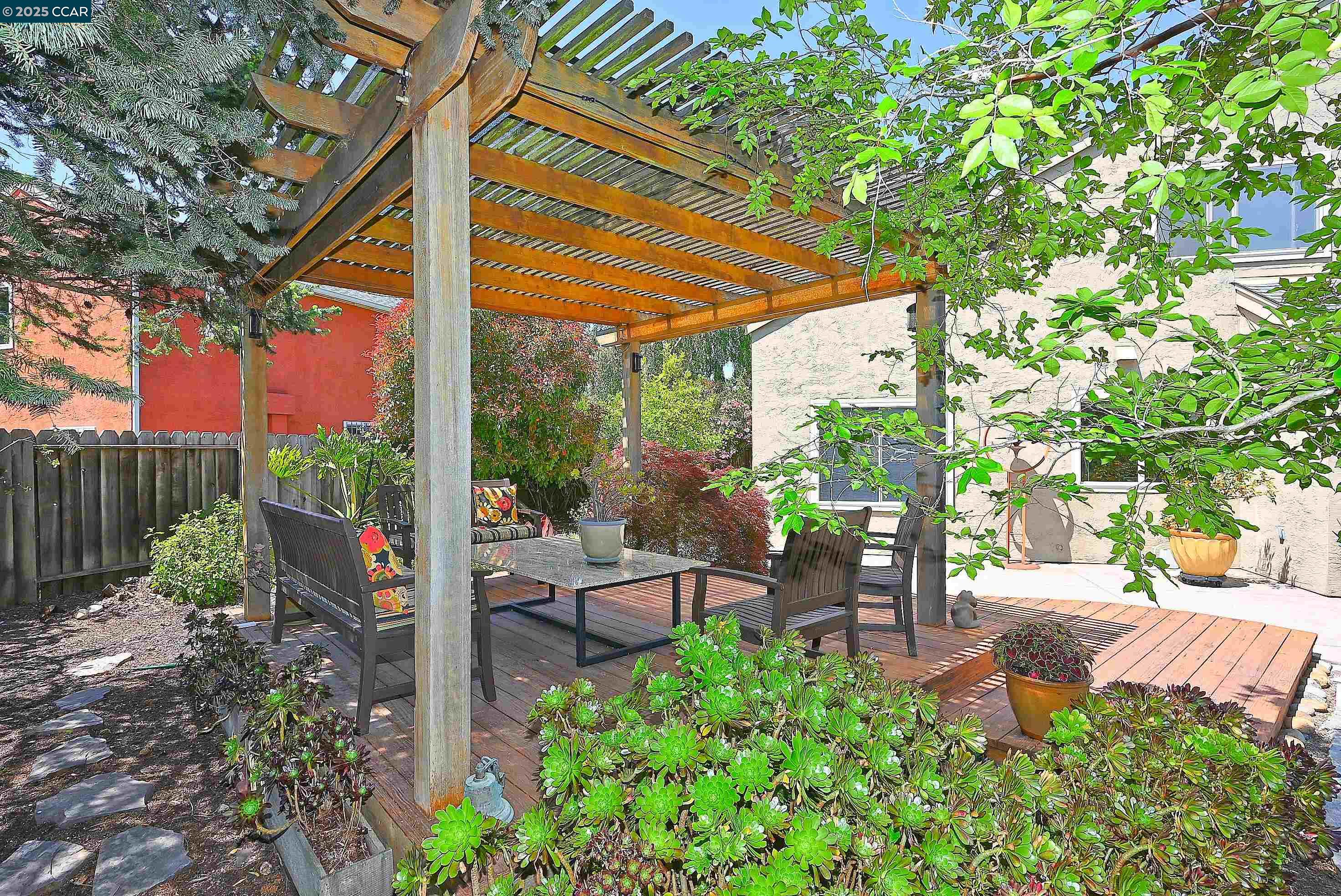Detail Gallery Image 29 of 55 For 594 Morning Glory Dr, Benicia,  CA 94510 - 4 Beds | 2/1 Baths