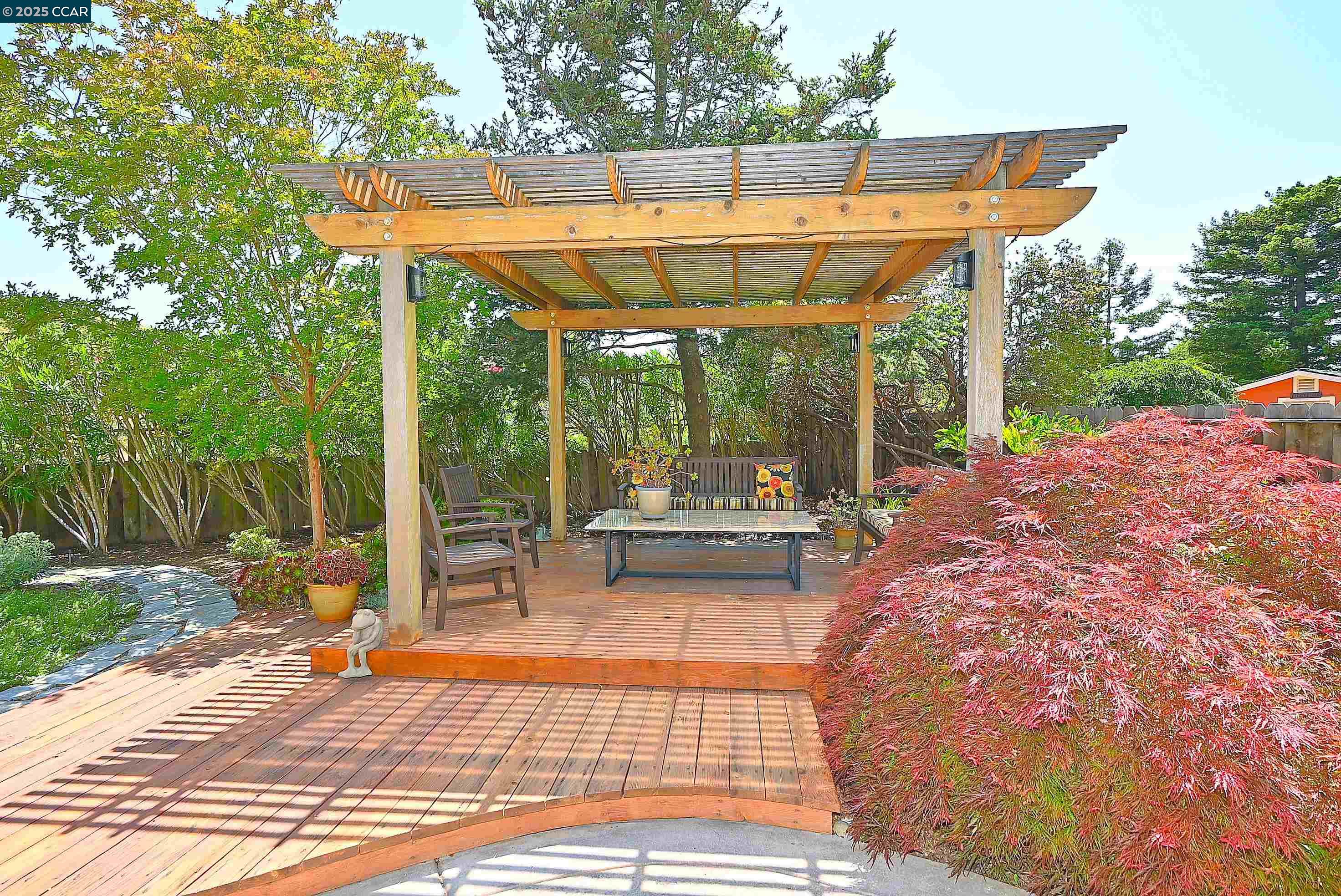 Detail Gallery Image 31 of 55 For 594 Morning Glory Dr, Benicia,  CA 94510 - 4 Beds | 2/1 Baths