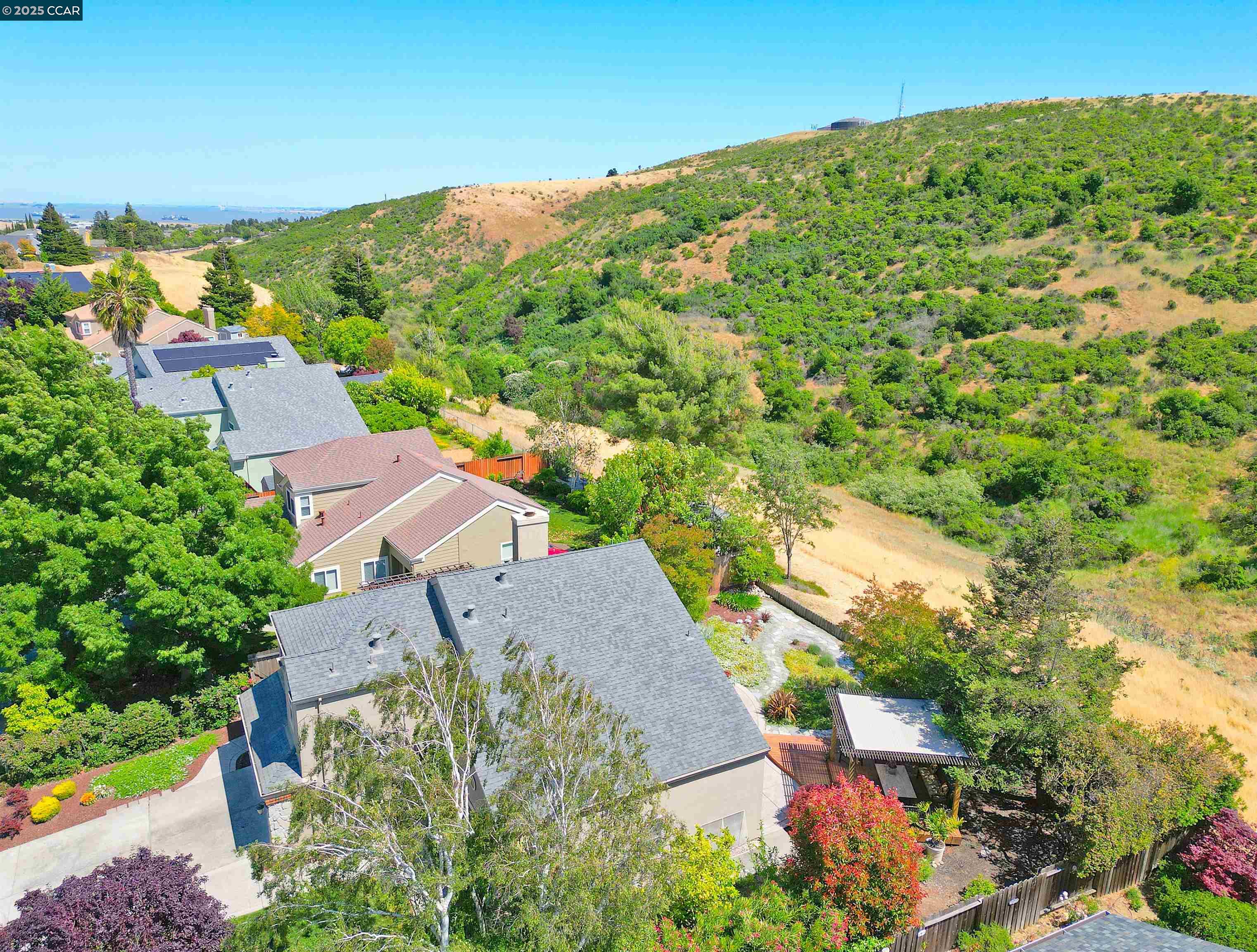 Detail Gallery Image 48 of 55 For 594 Morning Glory Dr, Benicia,  CA 94510 - 4 Beds | 2/1 Baths