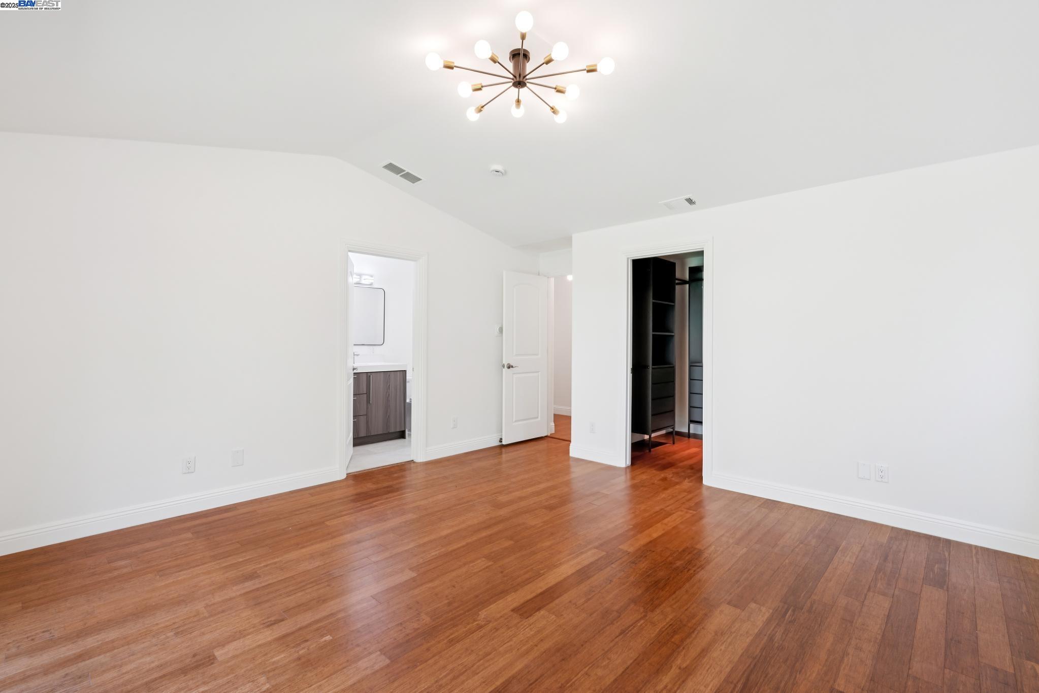 Detail Gallery Image 32 of 53 For 2643 Buena Vista Ave, Walnut Creek,  CA 94597 - 4 Beds | 4/1 Baths