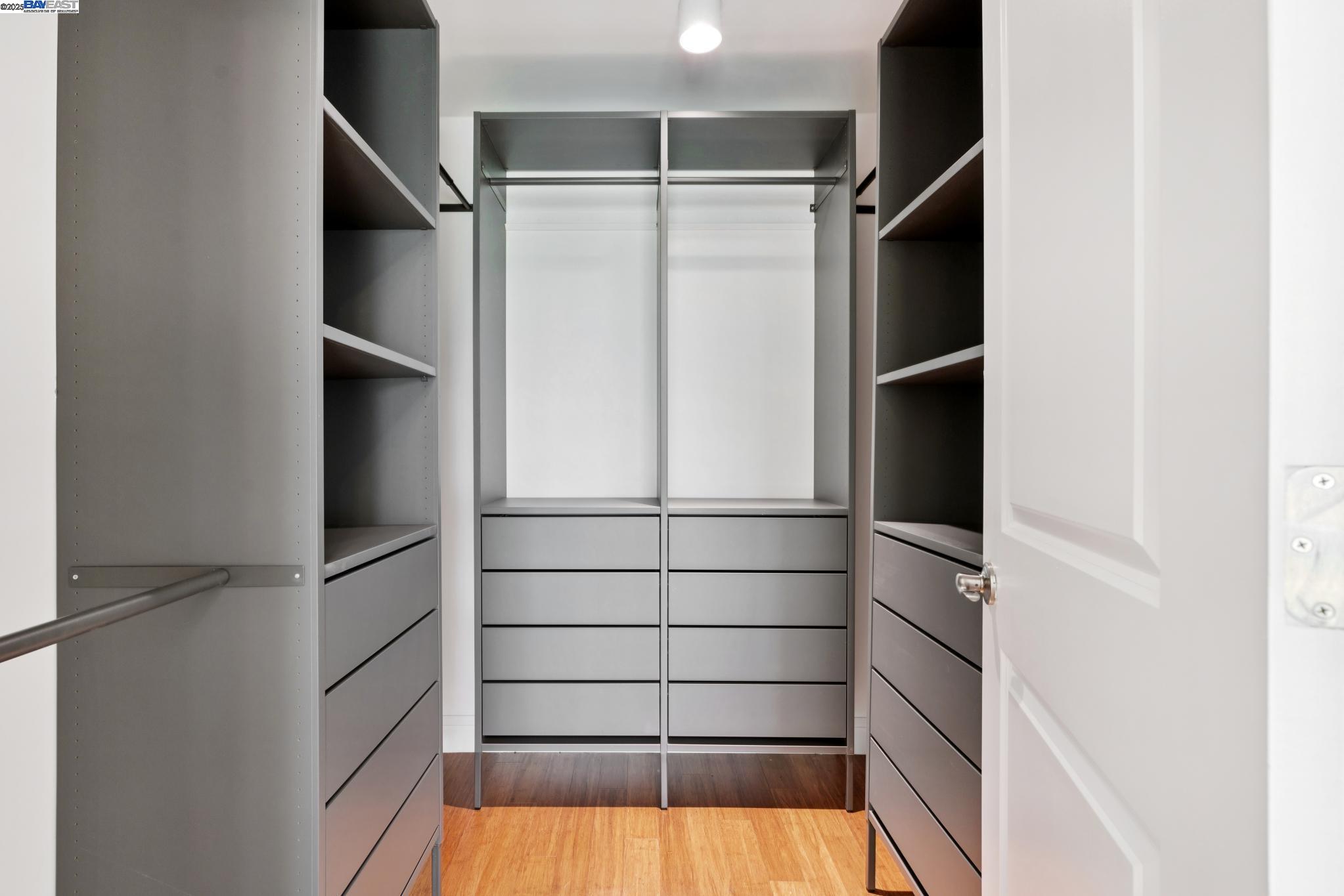 Detail Gallery Image 33 of 53 For 2643 Buena Vista Ave, Walnut Creek,  CA 94597 - 4 Beds | 4/1 Baths