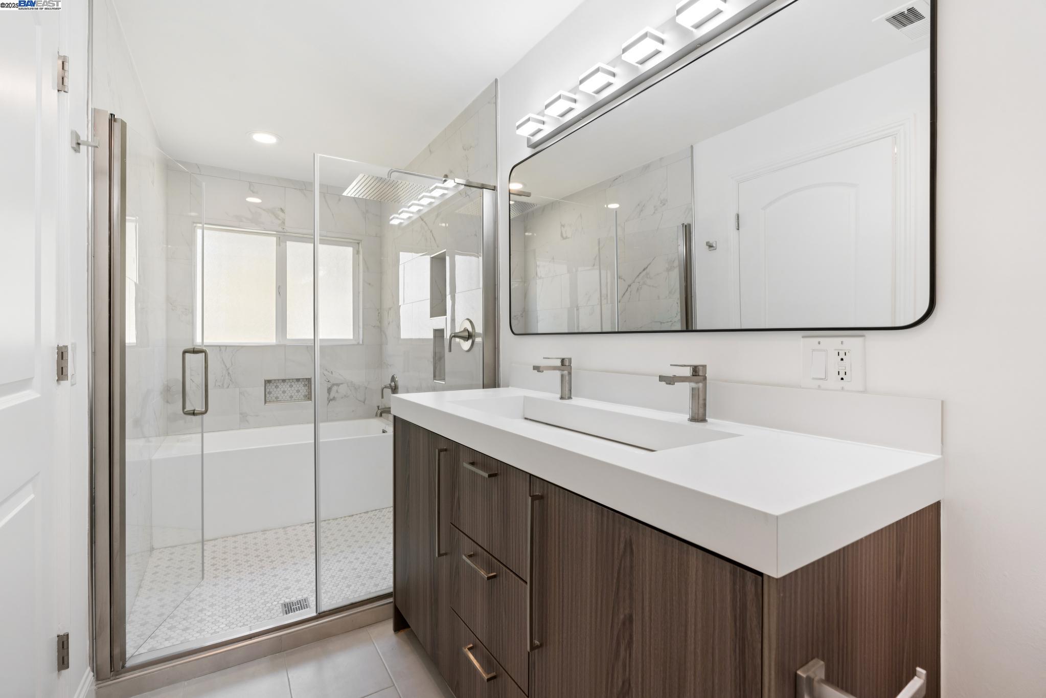 Detail Gallery Image 34 of 53 For 2643 Buena Vista Ave, Walnut Creek,  CA 94597 - 4 Beds | 4/1 Baths