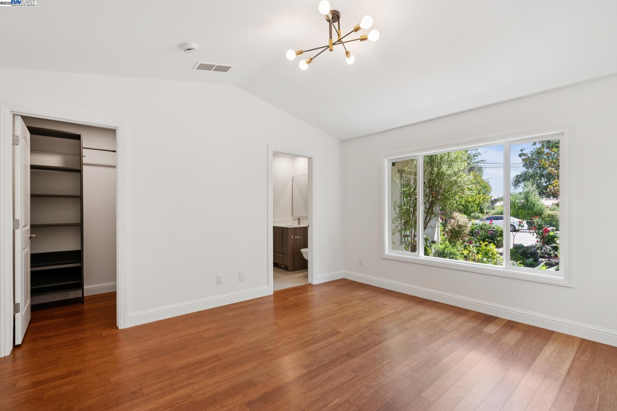 Detail Gallery Image 39 of 53 For 2643 Buena Vista Ave, Walnut Creek,  CA 94597 - 4 Beds | 4/1 Baths