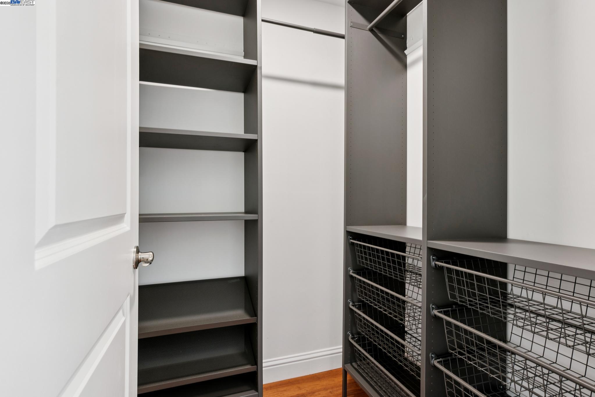 Detail Gallery Image 40 of 53 For 2643 Buena Vista Ave, Walnut Creek,  CA 94597 - 4 Beds | 4/1 Baths