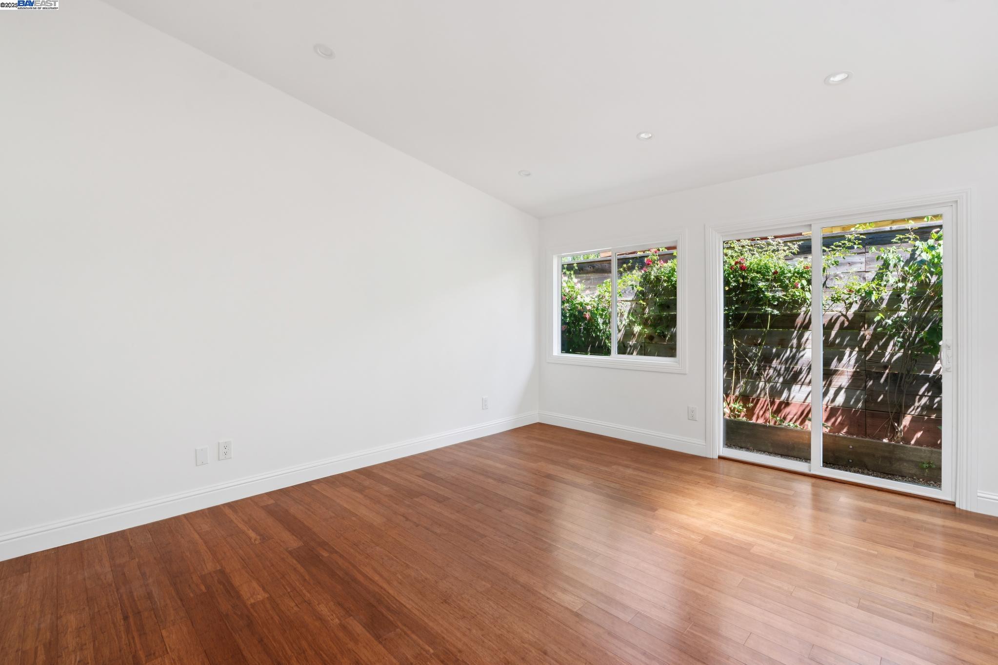 Detail Gallery Image 45 of 53 For 2643 Buena Vista Ave, Walnut Creek,  CA 94597 - 4 Beds | 4/1 Baths