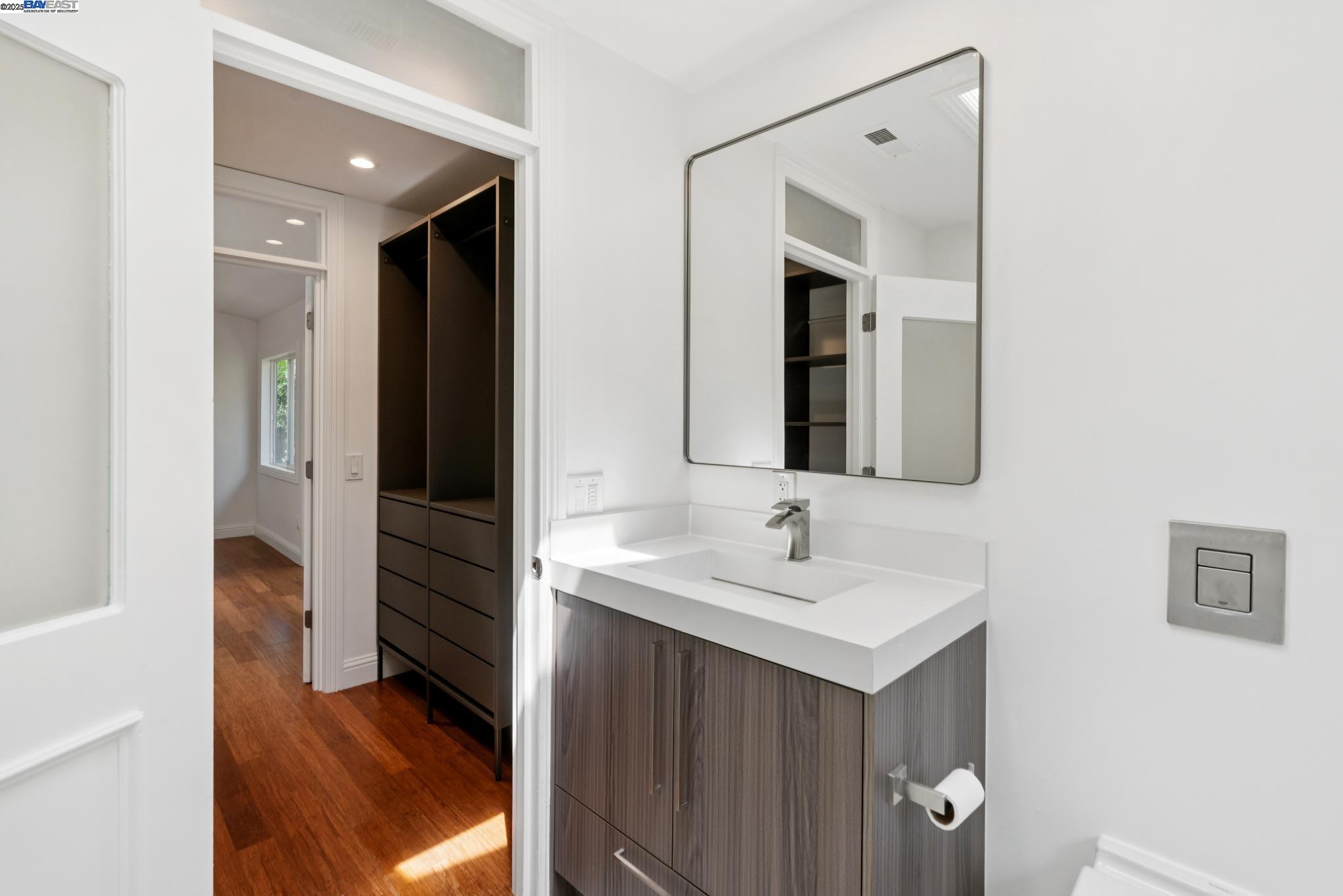 Detail Gallery Image 48 of 53 For 2643 Buena Vista Ave, Walnut Creek,  CA 94597 - 4 Beds | 4/1 Baths