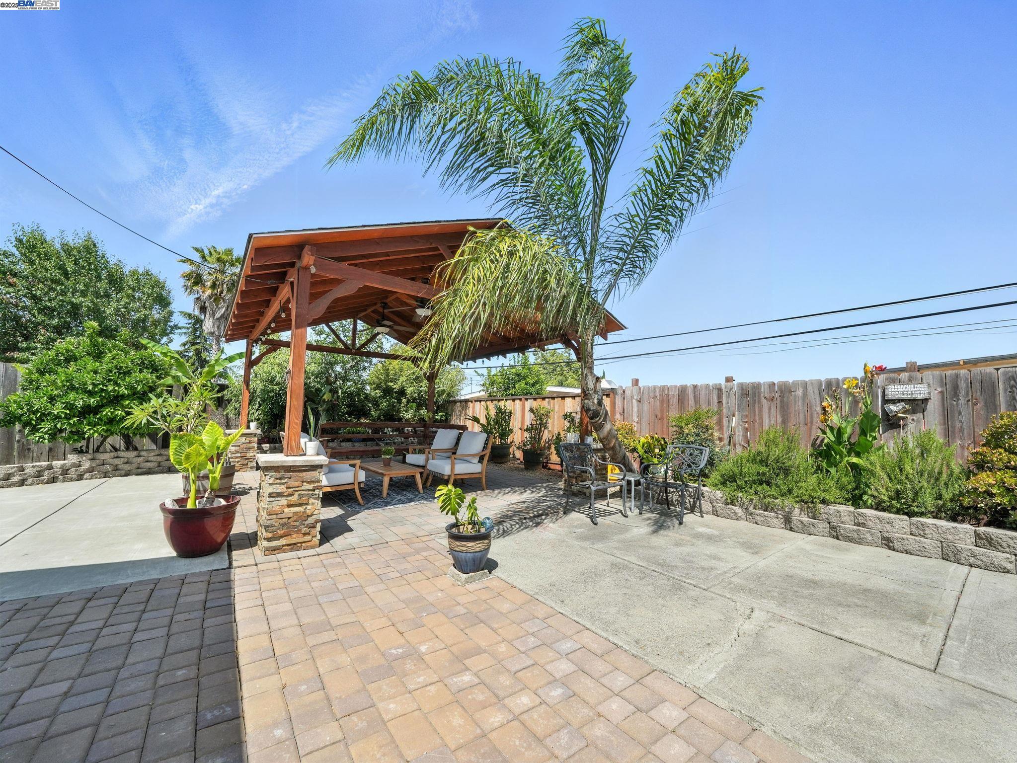Detail Gallery Image 24 of 37 For 1651 Estates Ct, San Jose,  CA 95127 - 3 Beds | 2 Baths