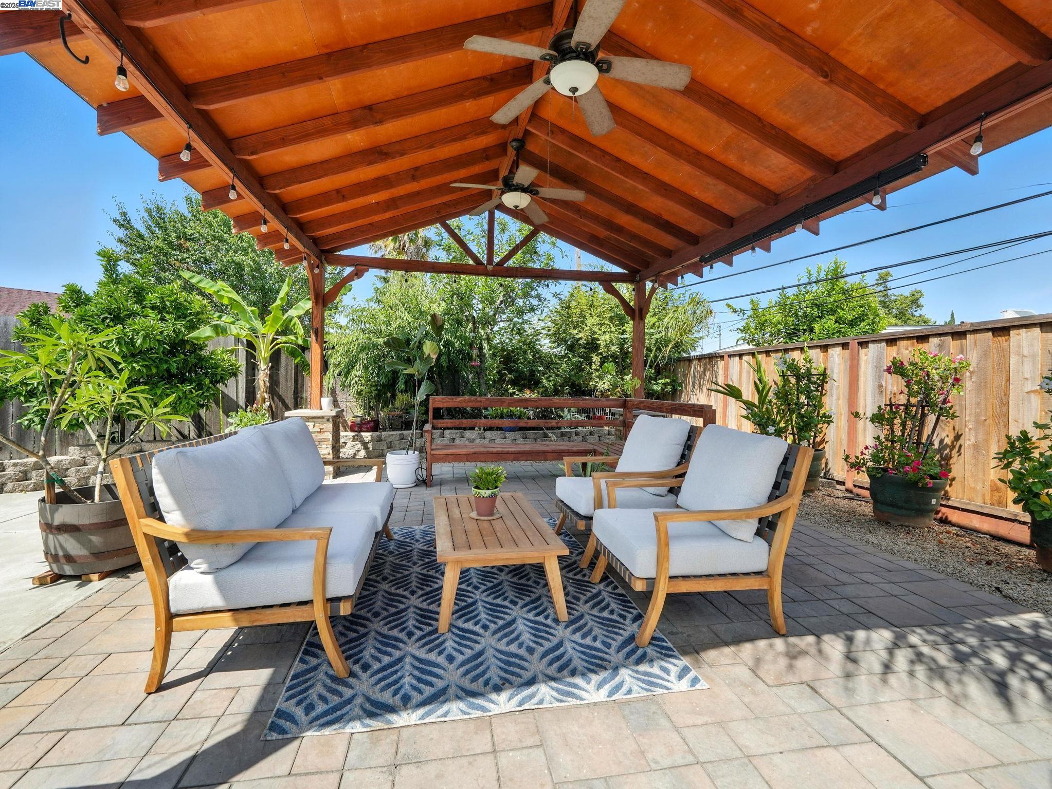 Detail Gallery Image 28 of 37 For 1651 Estates Ct, San Jose,  CA 95127 - 3 Beds | 2 Baths