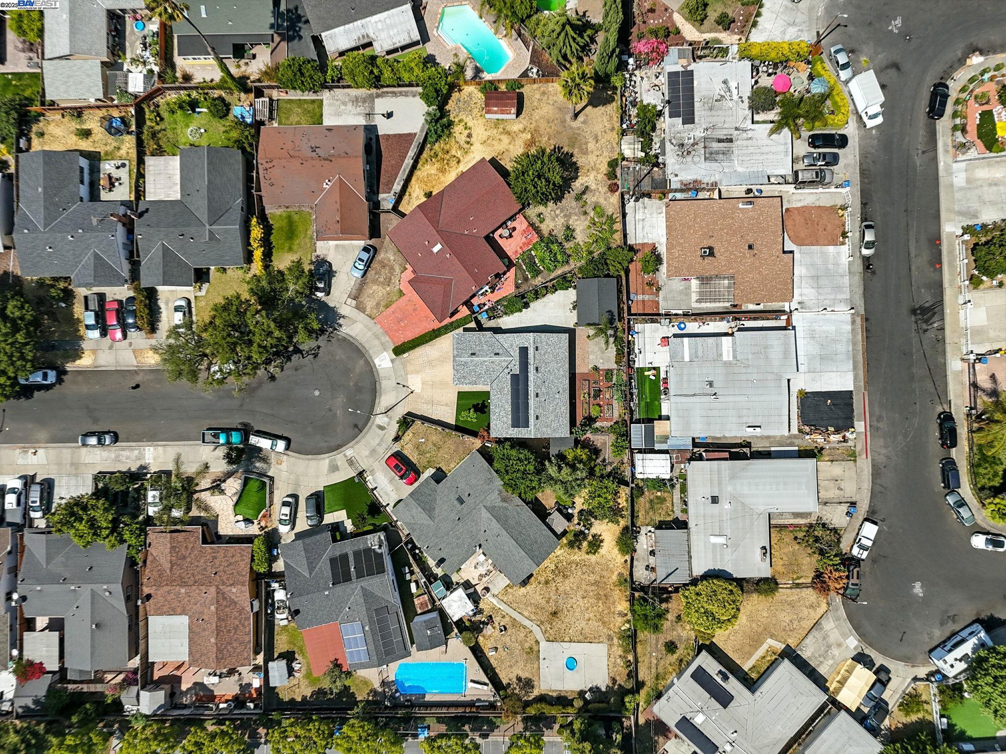 Detail Gallery Image 32 of 37 For 1651 Estates Ct, San Jose,  CA 95127 - 3 Beds | 2 Baths