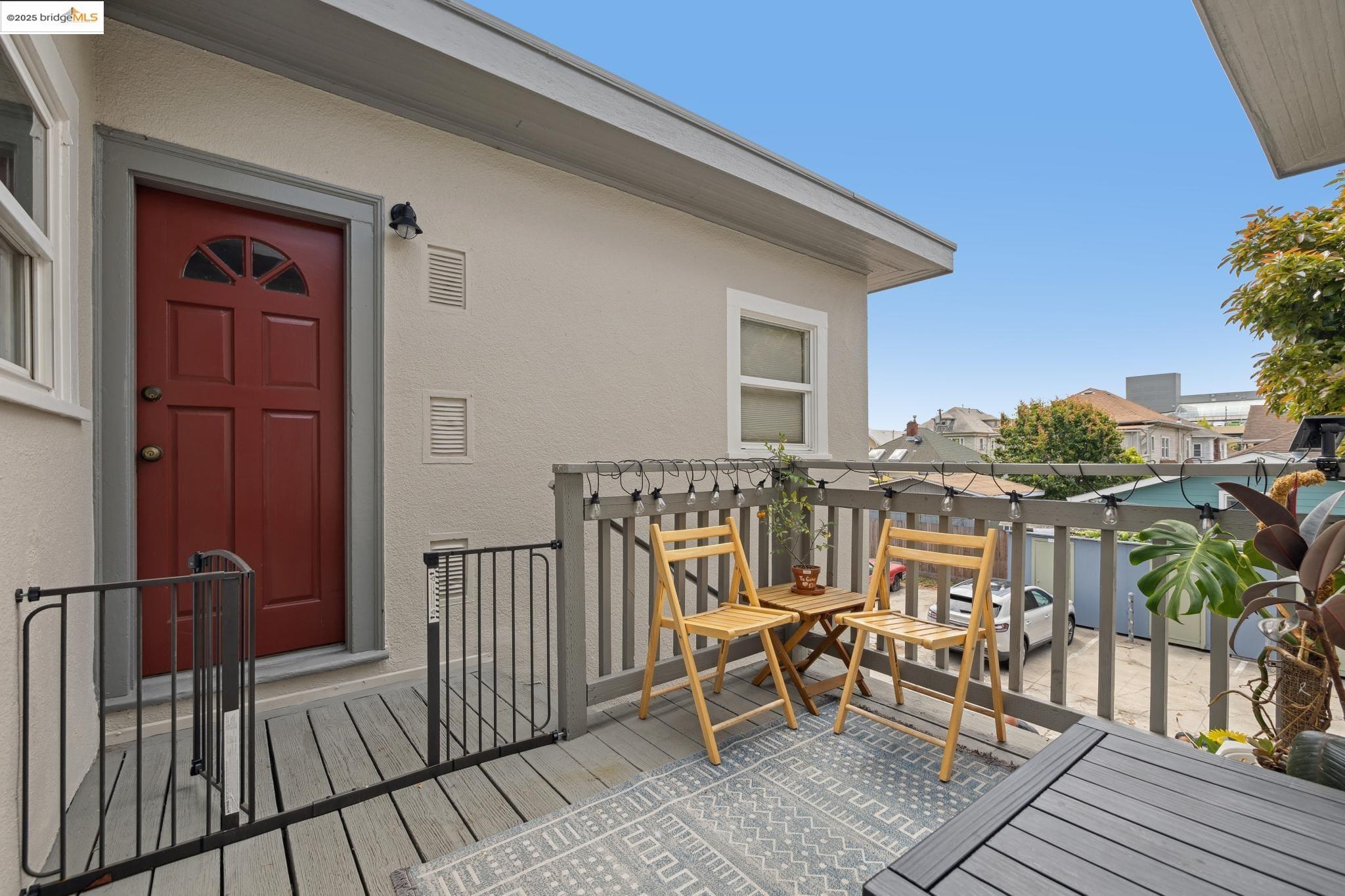 Detail Gallery Image 12 of 35 For 747 55th St, Oakland,  CA 94609 - – Beds | – Baths