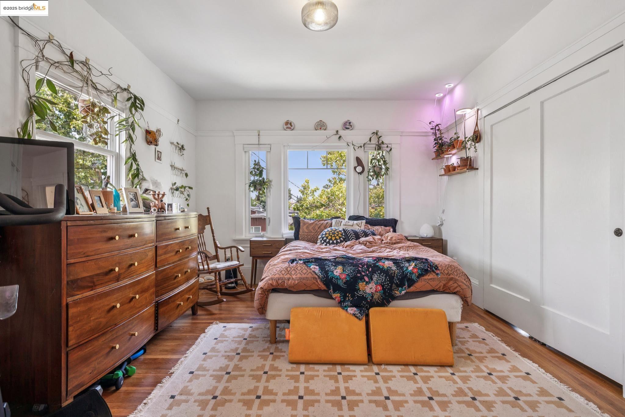Detail Gallery Image 28 of 35 For 747 55th St, Oakland,  CA 94609 - – Beds | – Baths