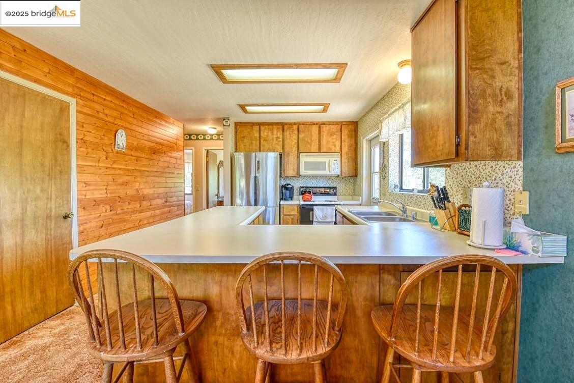 Detail Gallery Image 11 of 28 For 20830 Point View Dr, Groveland,  CA 95321 - 3 Beds | 2/1 Baths