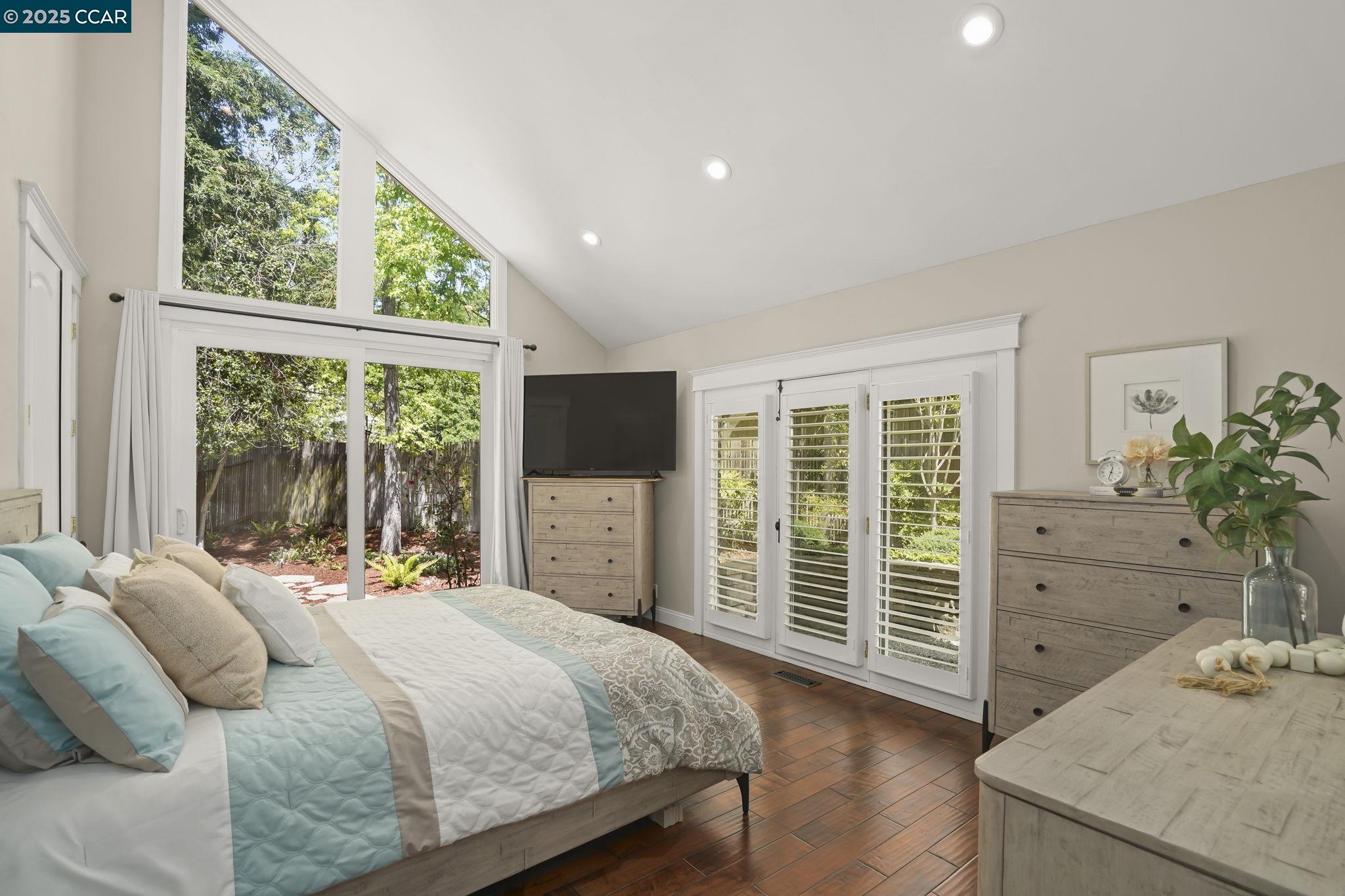 Detail Gallery Image 17 of 48 For 24 Ray Ct, Alamo,  CA 94507 - 4 Beds | 3 Baths