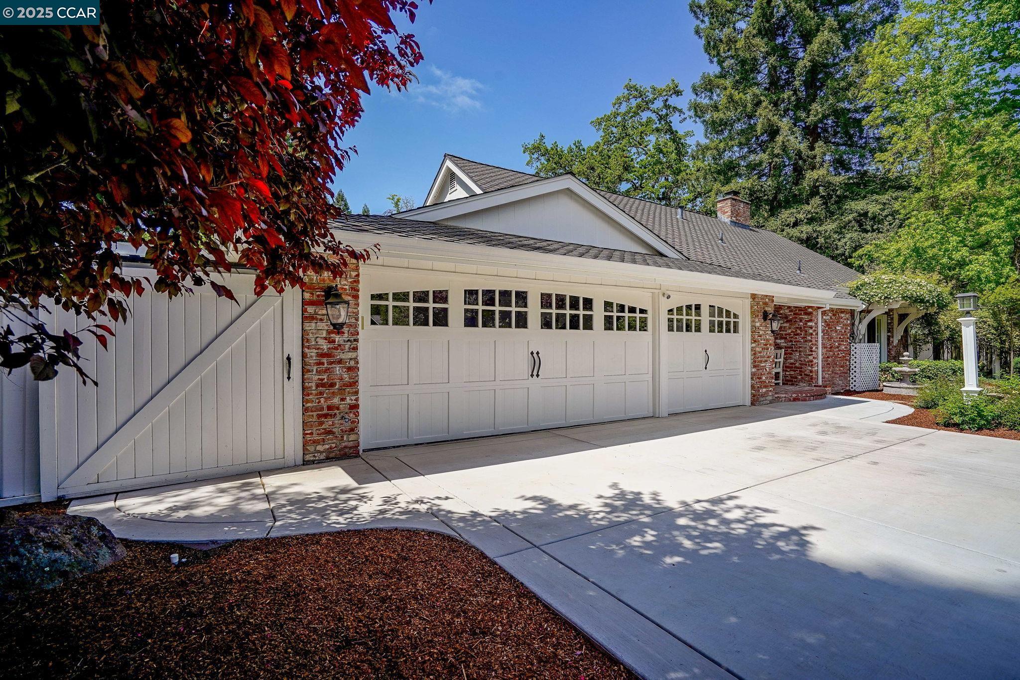 Detail Gallery Image 32 of 48 For 24 Ray Ct, Alamo,  CA 94507 - 4 Beds | 3 Baths