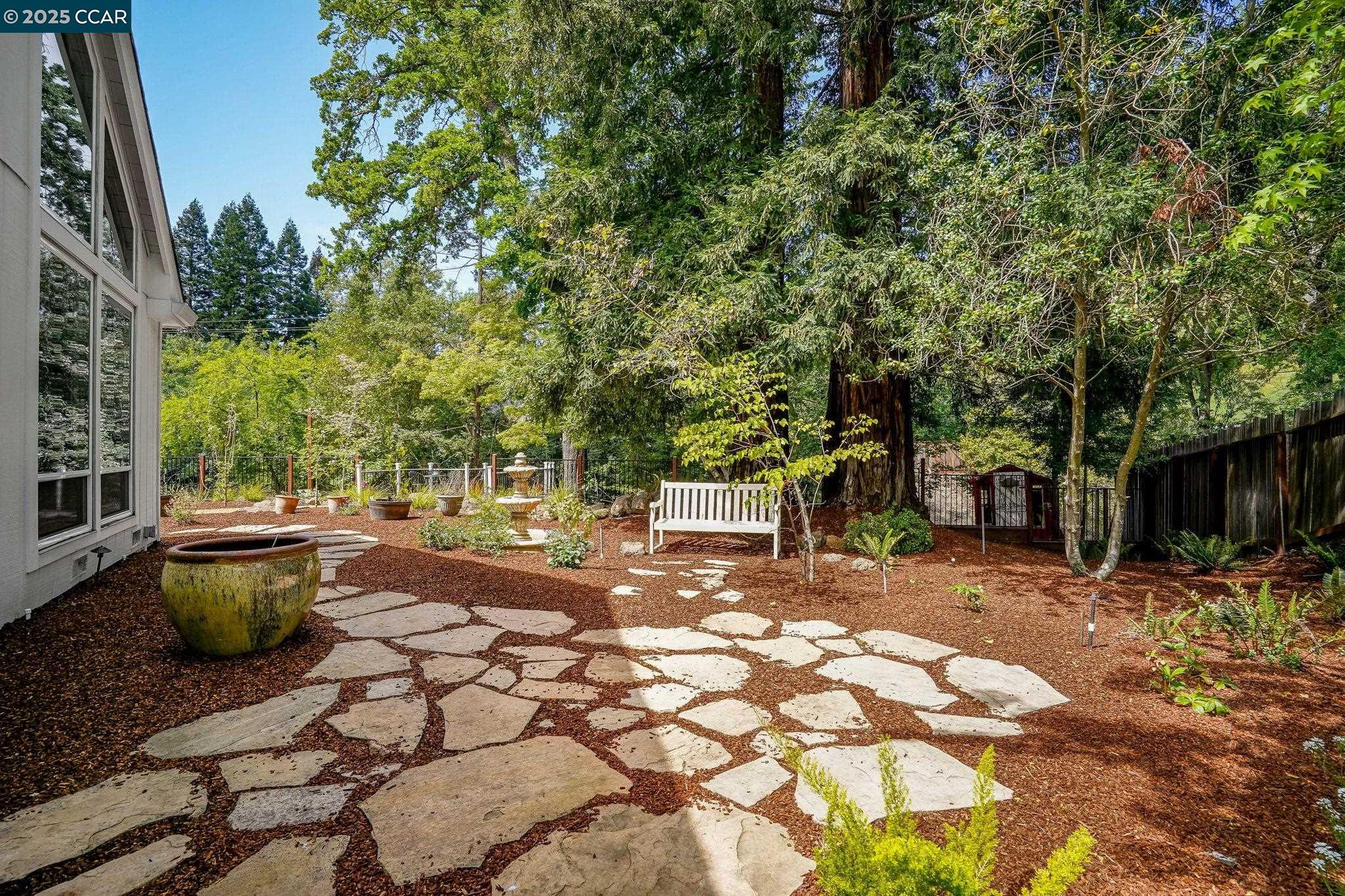 Detail Gallery Image 33 of 48 For 24 Ray Ct, Alamo,  CA 94507 - 4 Beds | 3 Baths