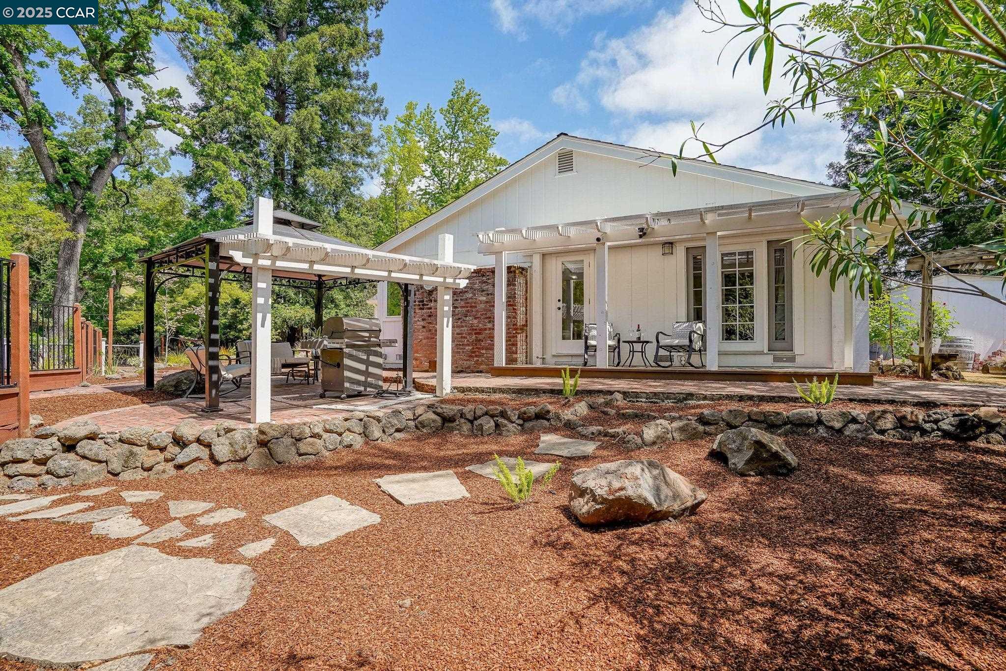 Detail Gallery Image 42 of 48 For 24 Ray Ct, Alamo,  CA 94507 - 4 Beds | 3 Baths