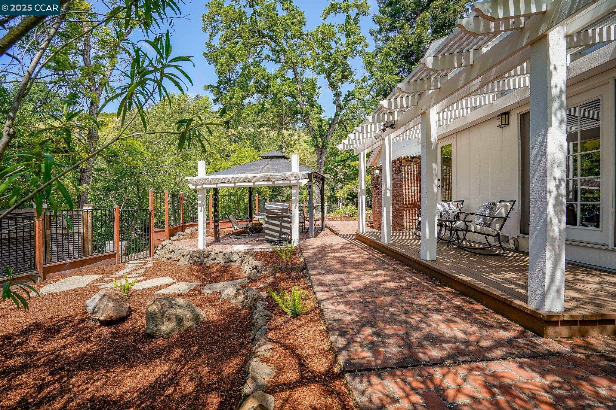Detail Gallery Image 44 of 48 For 24 Ray Ct, Alamo,  CA 94507 - 4 Beds | 3 Baths