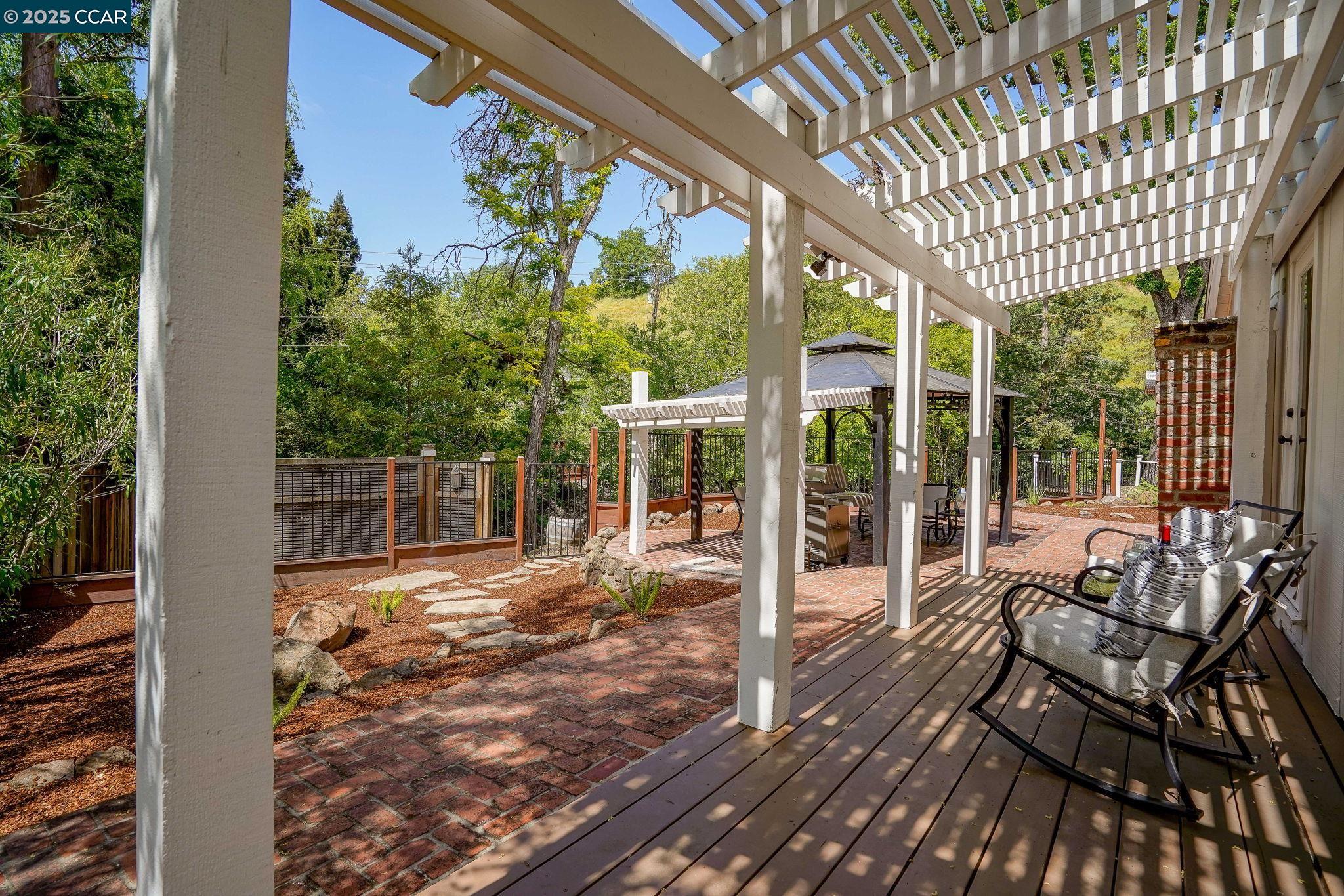 Detail Gallery Image 45 of 48 For 24 Ray Ct, Alamo,  CA 94507 - 4 Beds | 3 Baths