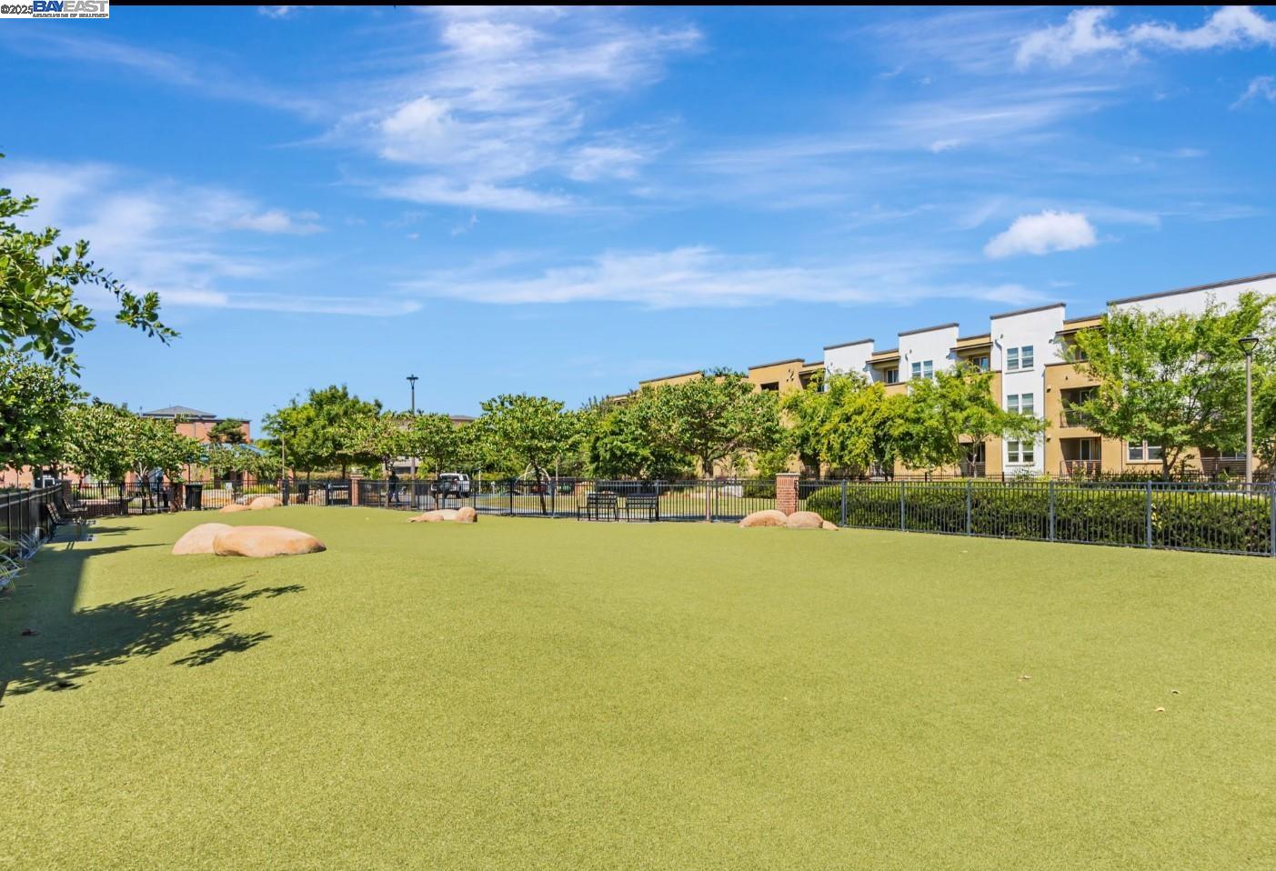Detail Gallery Image 32 of 34 For 705 Cannery Pl, San Jose,  CA 95112 - 3 Beds | 3/1 Baths