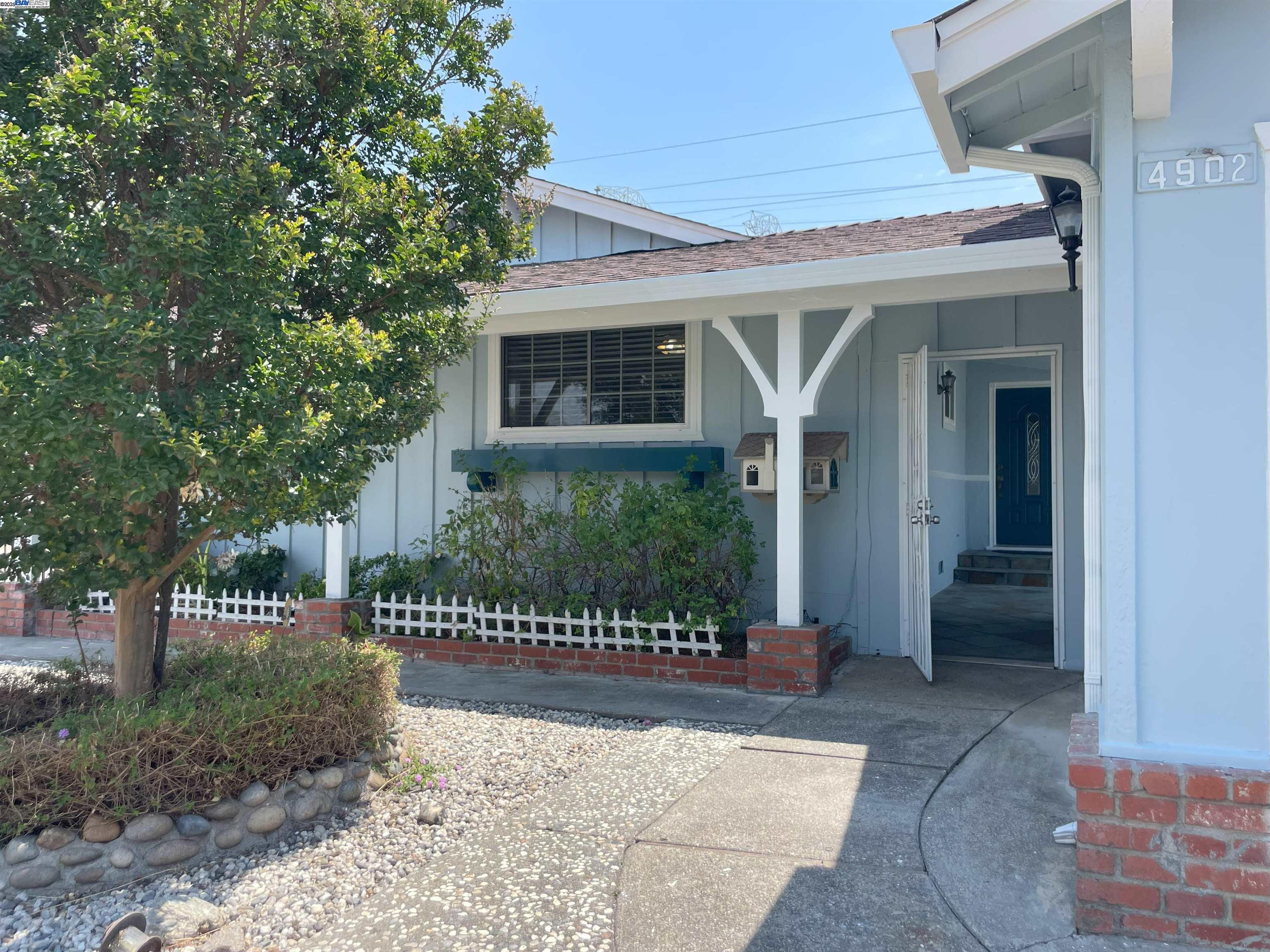4902 Everglades Park Dr, Fremont, California 94538, 4 Bedrooms Bedrooms, 8 Rooms Rooms,2 BathroomsBathrooms,Residential Lease,For Rent,4902 Everglades Park Dr,41102118