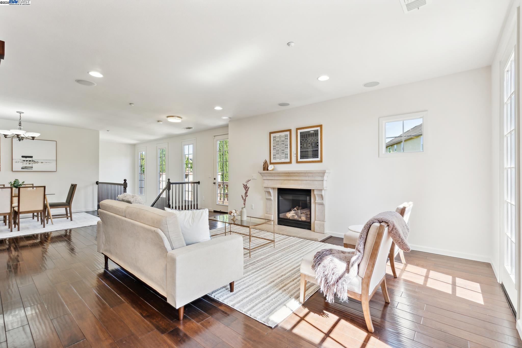Photo #7: 41102122 Listing: Photo #7