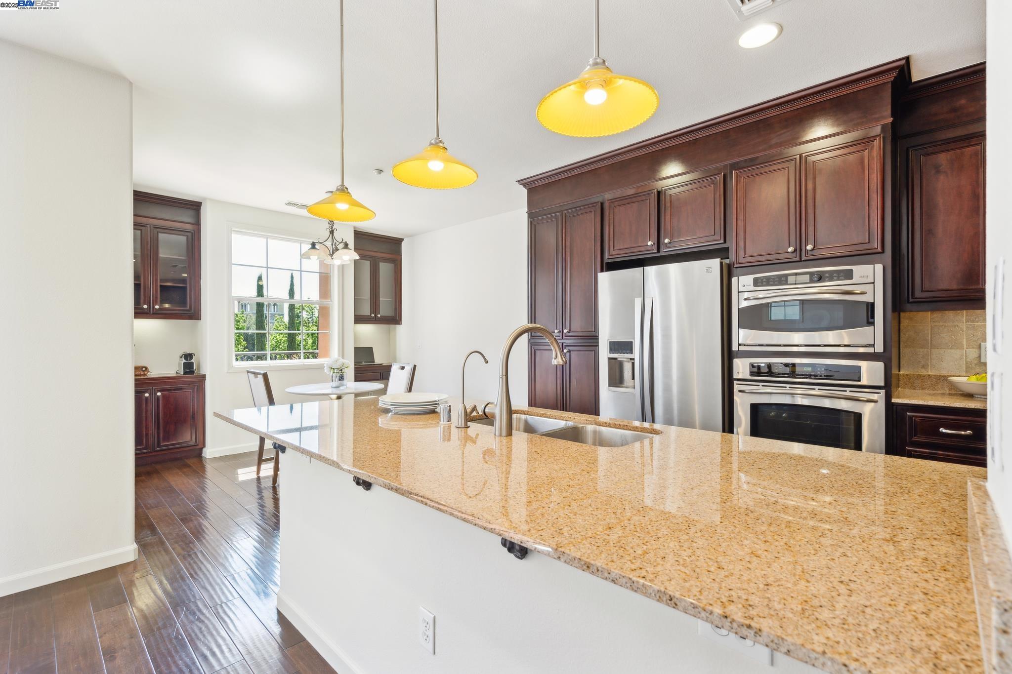 Photo #8: 41102122 Listing: Photo #8