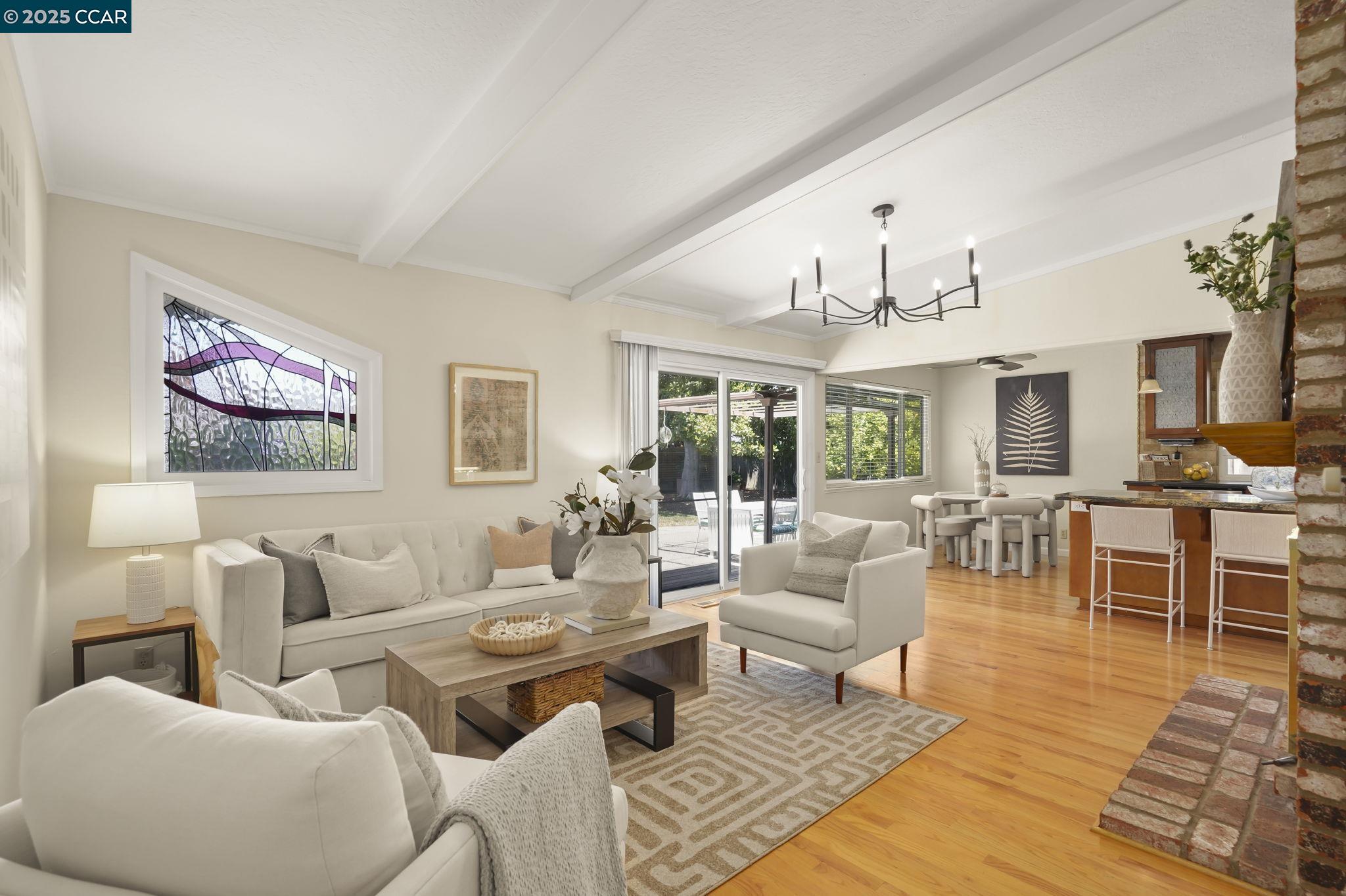 Detail Gallery Image 12 of 35 For 2250 Loch Ln, Walnut Creek,  CA 94598 - 4 Beds | 2 Baths