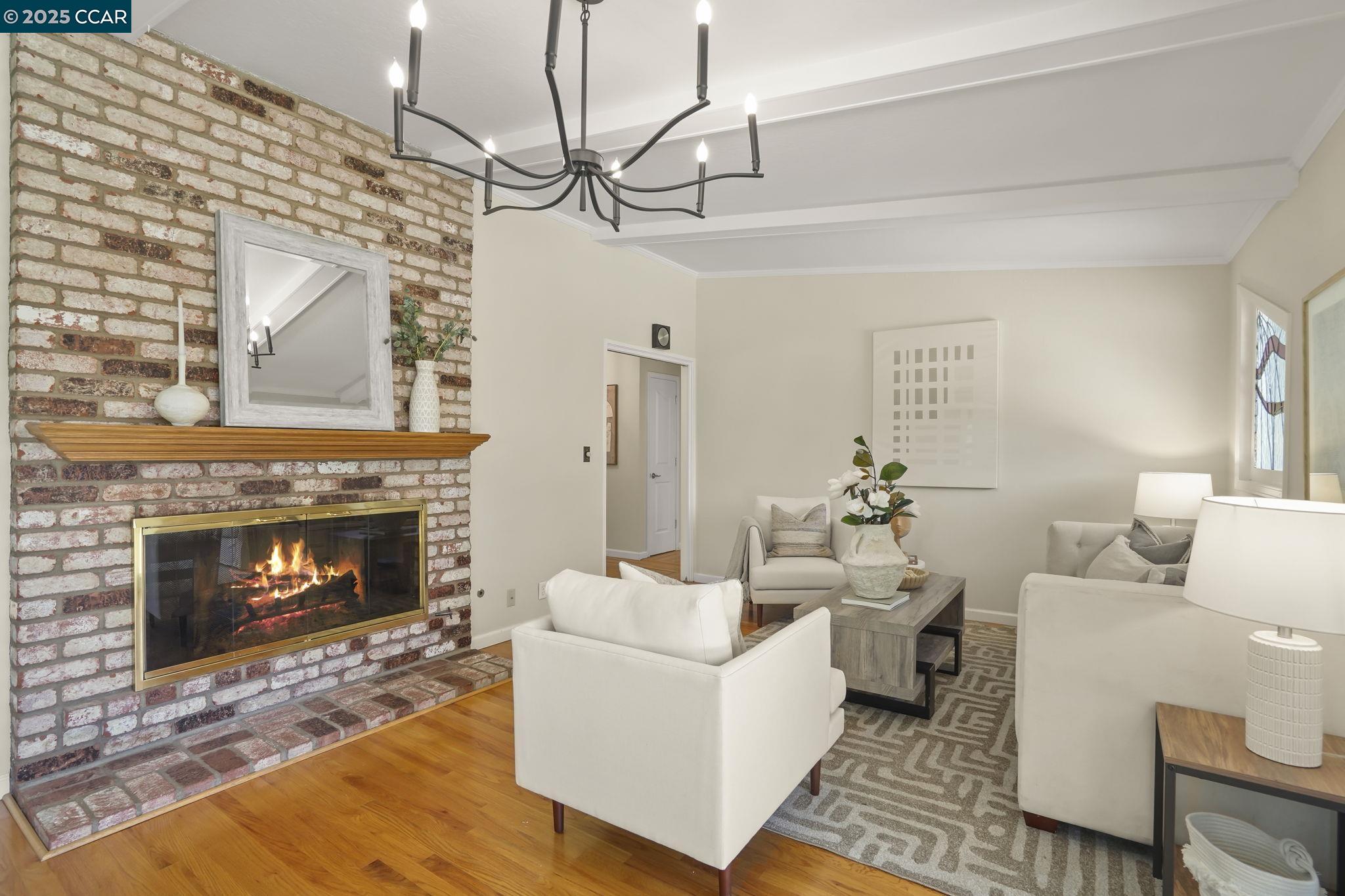 Detail Gallery Image 13 of 35 For 2250 Loch Ln, Walnut Creek,  CA 94598 - 4 Beds | 2 Baths