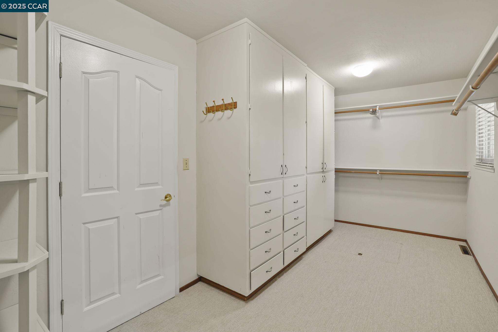 Detail Gallery Image 27 of 40 For 2250 Loch Ln, Walnut Creek,  CA 94598 - 4 Beds | 2 Baths