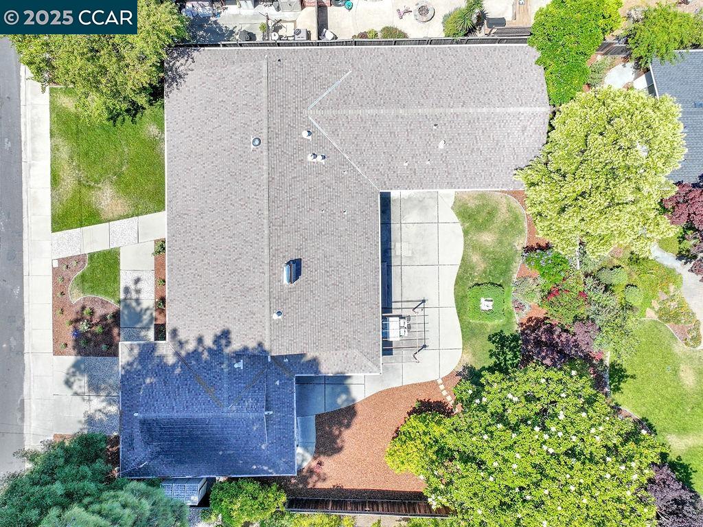 Detail Gallery Image 31 of 35 For 2250 Loch Ln, Walnut Creek,  CA 94598 - 4 Beds | 2 Baths