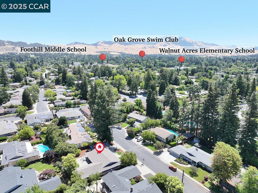 Detail Gallery Image 33 of 35 For 2250 Loch Ln, Walnut Creek,  CA 94598 - 4 Beds | 2 Baths